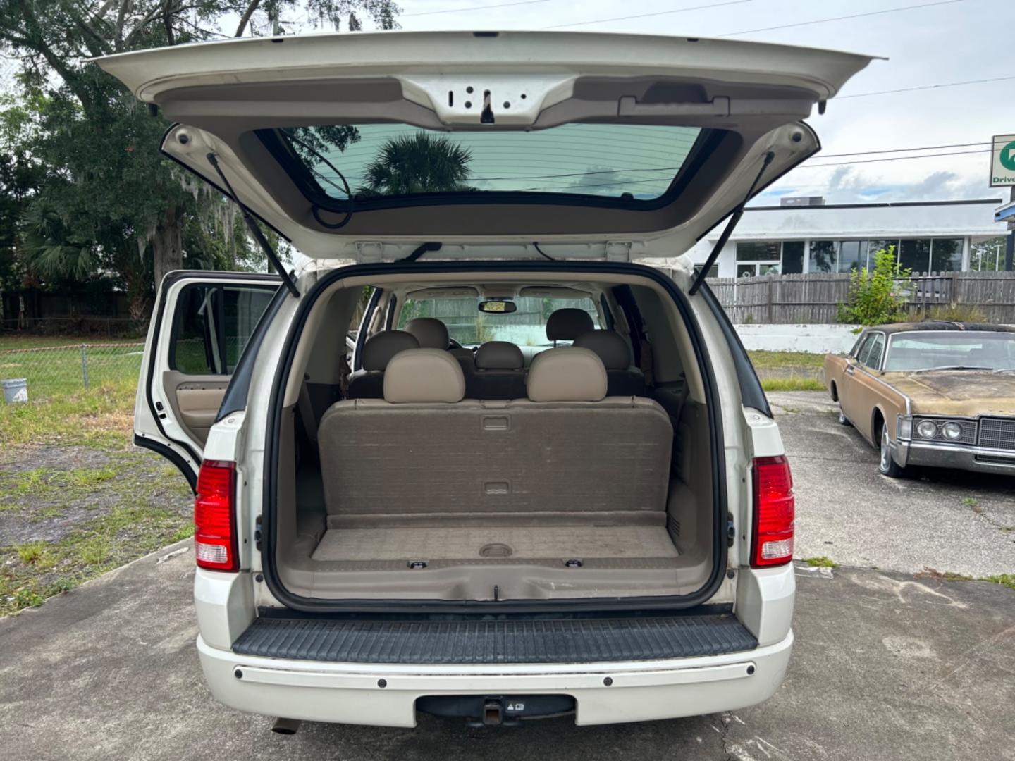 2003 Ford Explorer (1FMDU65W53Z) , located at 1758 Cassat Ave., Jacksonville, FL, 32210, (904) 384-2799, 30.286720, -81.730652 - REDUCED!!!!!!!*****CASH SPECIAL*****$2500.00 PLUS TAX, TAG, AND TITLE*****2003 FORD EXPLORER LIMITED MODEL 225,906 MILES LOOKS AND RUNS GREAT!!! LEATHER SUNROOF AUTOMATIC TRANSMISSION ALLOYS RUNNING BOARDS 4,6L V8 THIS IS ANOTHER GREAT DEAL CALL NOW @ 904-384-2799 BEFORE IT'S SOLD! - Photo#19