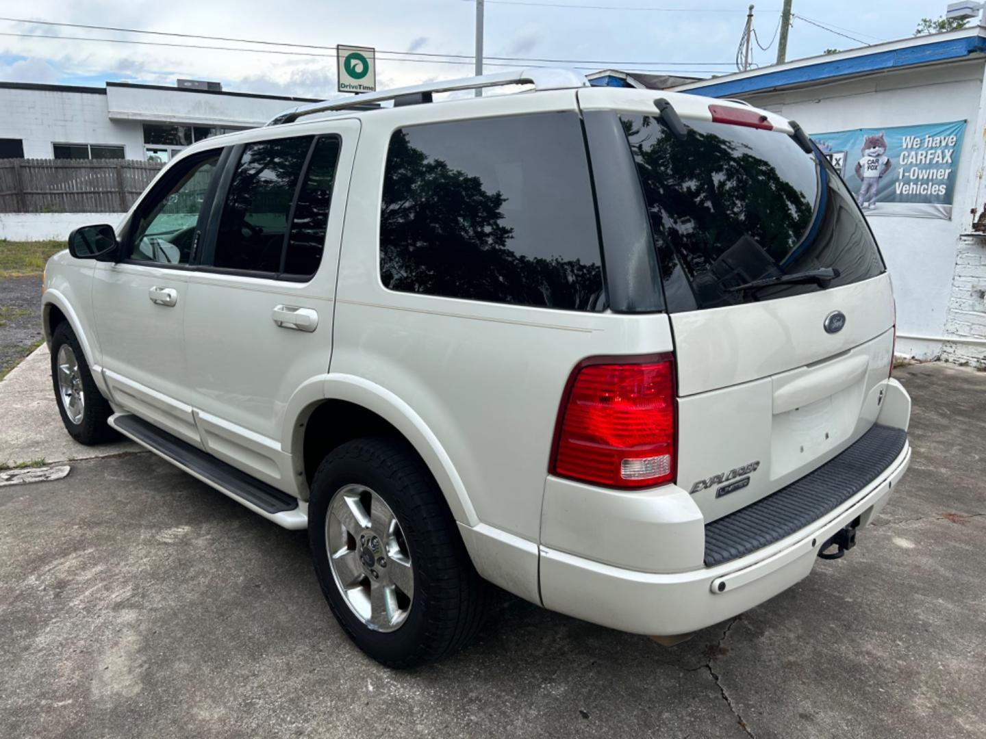2003 Ford Explorer (1FMDU65W53Z) , located at 1758 Cassat Ave., Jacksonville, FL, 32210, (904) 384-2799, 30.286720, -81.730652 - REDUCED!!!!!!!*****CASH SPECIAL*****$2500.00 PLUS TAX, TAG, AND TITLE*****2003 FORD EXPLORER LIMITED MODEL 225,906 MILES LOOKS AND RUNS GREAT!!! LEATHER SUNROOF AUTOMATIC TRANSMISSION ALLOYS RUNNING BOARDS 4,6L V8 THIS IS ANOTHER GREAT DEAL CALL NOW @ 904-384-2799 BEFORE IT'S SOLD! - Photo#4