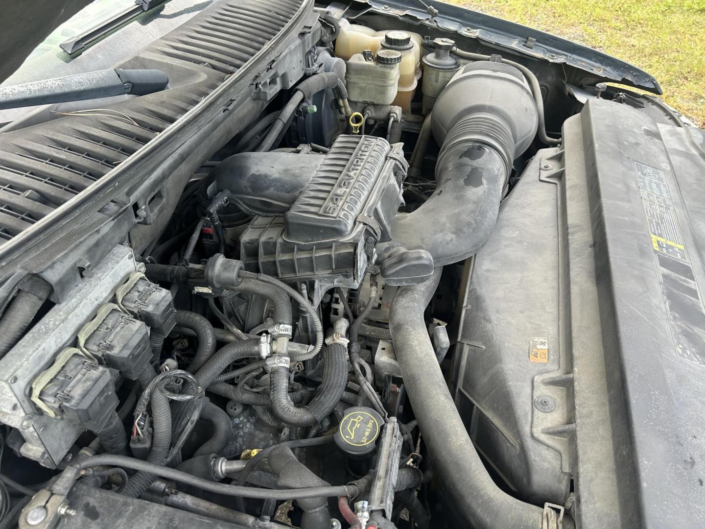 2006 Ford Expedition XLT 2WD (1FMPU155X6L) with an 5.4L V8 SOHC 16V engine, 4-Speed Automatic Overdrive transmission, located at 1758 Cassat Ave., Jacksonville, FL, 32210, (904) 384-2799, 30.286720, -81.730652 - CASH SPECIAL*****$3499.00 PLUS TAX, TAG, AND TITLE*****2006 FORD EXPEDITION XLT 7 PASSENGER LEATHER ALLOYS RUNNING BOARDS 206,704 MILES EXTRA CLEAN ICE-COLD-AIR-CONDITIONING RUNS GREAT CALL TODAY @ 904-384-2799 - Photo#27