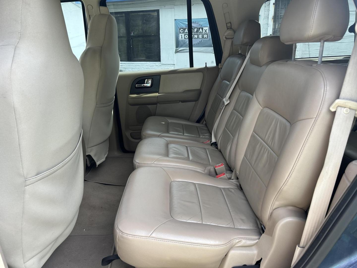 2006 Ford Expedition XLT 2WD (1FMPU155X6L) with an 5.4L V8 SOHC 16V engine, 4-Speed Automatic Overdrive transmission, located at 1758 Cassat Ave., Jacksonville, FL, 32210, (904) 384-2799, 30.286720, -81.730652 - CASH SPECIAL*****$3499.00 PLUS TAX, TAG, AND TITLE*****2006 FORD EXPEDITION XLT 7 PASSENGER LEATHER ALLOYS RUNNING BOARDS 206,704 MILES EXTRA CLEAN ICE-COLD-AIR-CONDITIONING RUNS GREAT CALL TODAY @ 904-384-2799 - Photo#9