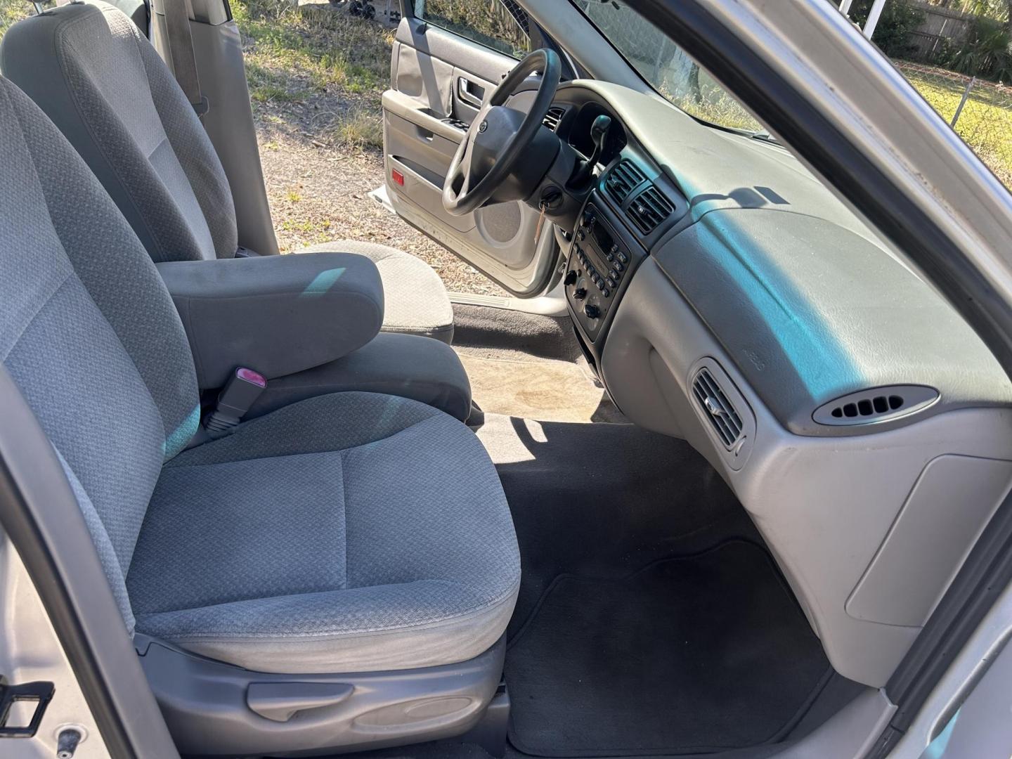 2002 Ford Taurus LX Standard (1FAFP52U92A) with an 3.0L V6 OHV 12V engine, 4-Speed Automatic Overdrive transmission, located at 1758 Cassat Ave., Jacksonville, FL, 32210, (904) 384-2799, 30.286720, -81.730652 - *****CASH SPECIAL*****ONLY 99,442 MILES*****$2999.00 PLUS TAX, TAG, AND TITLE*****2002 FORD TAURUS LX MODEL***** RUNS AND DRIVES GREAT EXTRA CLEAN CHECK THE PICS LOW MILES GOOD TIRES ICE COLD AIR CONDITIONING DON'T WAIT THIS ONE WON'T LAST CALL US @ 904-384-2799 - Photo#13