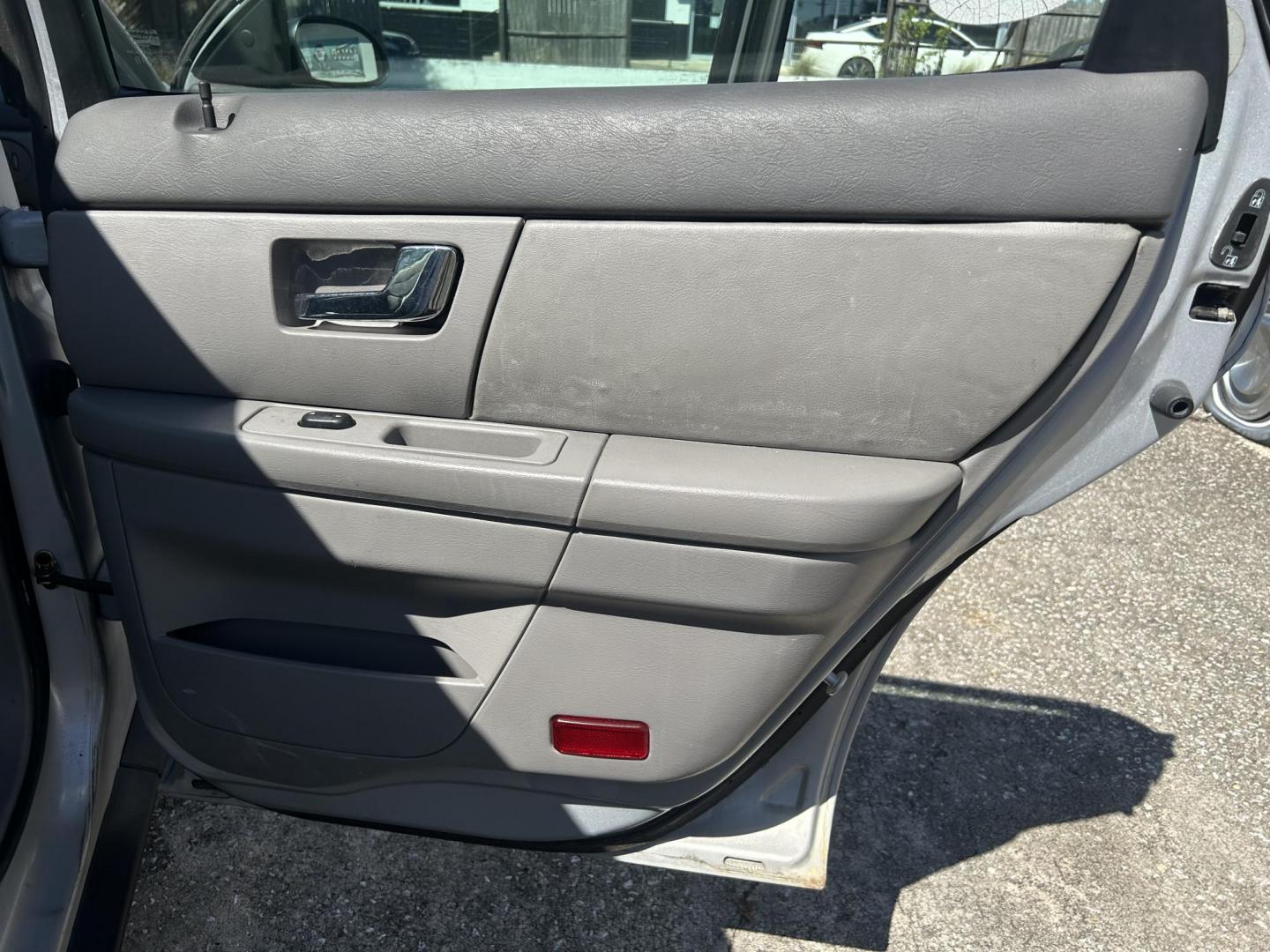 2002 Ford Taurus LX Standard (1FAFP52U92A) with an 3.0L V6 OHV 12V engine, 4-Speed Automatic Overdrive transmission, located at 1758 Cassat Ave., Jacksonville, FL, 32210, (904) 384-2799, 30.286720, -81.730652 - *****CASH SPECIAL*****ONLY 99,442 MILES*****$2999.00 PLUS TAX, TAG, AND TITLE*****2002 FORD TAURUS LX MODEL***** RUNS AND DRIVES GREAT EXTRA CLEAN CHECK THE PICS LOW MILES GOOD TIRES ICE COLD AIR CONDITIONING DON'T WAIT THIS ONE WON'T LAST CALL US @ 904-384-2799 - Photo#15