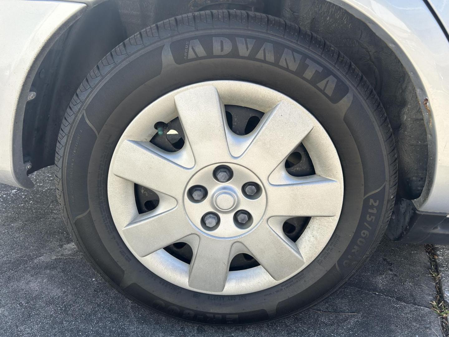 2002 Ford Taurus LX Standard (1FAFP52U92A) with an 3.0L V6 OHV 12V engine, 4-Speed Automatic Overdrive transmission, located at 1758 Cassat Ave., Jacksonville, FL, 32210, (904) 384-2799, 30.286720, -81.730652 - *****CASH SPECIAL*****ONLY 99,442 MILES*****$2999.00 PLUS TAX, TAG, AND TITLE*****2002 FORD TAURUS LX MODEL***** RUNS AND DRIVES GREAT EXTRA CLEAN CHECK THE PICS LOW MILES GOOD TIRES ICE COLD AIR CONDITIONING DON'T WAIT THIS ONE WON'T LAST CALL US @ 904-384-2799 - Photo#21