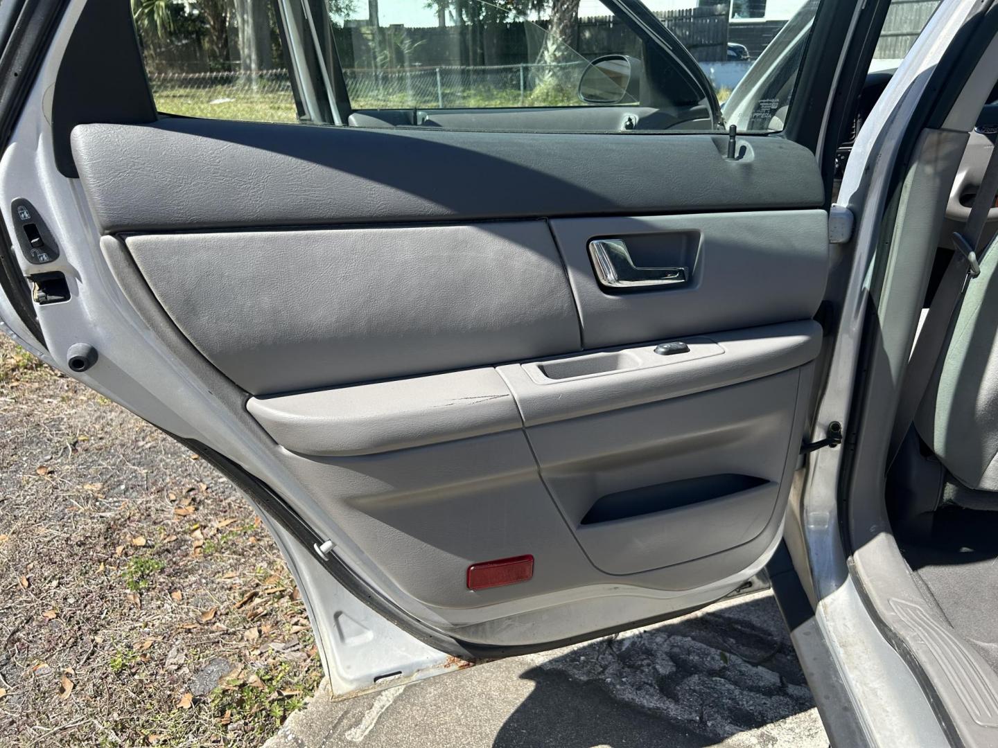 2002 Ford Taurus LX Standard (1FAFP52U92A) with an 3.0L V6 OHV 12V engine, 4-Speed Automatic Overdrive transmission, located at 1758 Cassat Ave., Jacksonville, FL, 32210, (904) 384-2799, 30.286720, -81.730652 - *****CASH SPECIAL*****ONLY 99,442 MILES*****$2999.00 PLUS TAX, TAG, AND TITLE*****2002 FORD TAURUS LX MODEL***** RUNS AND DRIVES GREAT EXTRA CLEAN CHECK THE PICS LOW MILES GOOD TIRES ICE COLD AIR CONDITIONING DON'T WAIT THIS ONE WON'T LAST CALL US @ 904-384-2799 - Photo#9