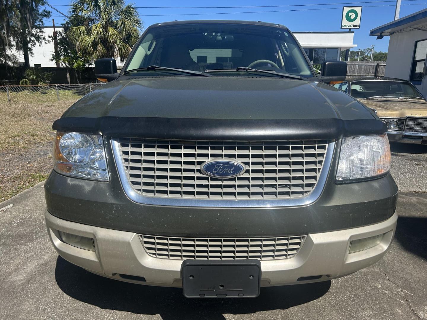 2005 Ford Expedition Eddie Bauer 2WD (1FMPU17505L) with an 5.4L V8 SOHC 16V engine, 4-Speed Automatic Overdrive transmission, located at 1758 Cassat Ave., Jacksonville, FL, 32210, (904) 384-2799, 30.286720, -81.730652 - *****MECHANIC SPECIAL*****$1999.00 PLUS TAX, TAG, AND TITLE*****2005 FORD EXPEDITION EDDIE BAUER 131,023 MILES***** NEEDS TRANSMISSION REPAIR***** VEHICLE IS IN GOOD SHAPE EXCEPT FOR THE TRANSMISSION THIS IS A GREAT DEAL FOR SOMEONE WHO WILL FIX THE TRANSMSSION TRUCK LISTS FOR OVER 5K ON KBB.COM CAL - Photo#0