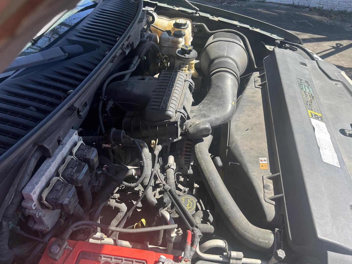 2005 Ford Expedition Eddie Bauer 2WD (1FMPU17505L) with an 5.4L V8 SOHC 16V engine, 4-Speed Automatic Overdrive transmission, located at 1758 Cassat Ave., Jacksonville, FL, 32210, (904) 384-2799, 30.286720, -81.730652 - *****MECHANIC SPECIAL*****$1999.00 PLUS TAX, TAG, AND TITLE*****2005 FORD EXPEDITION EDDIE BAUER 131,023 MILES***** NEEDS TRANSMISSION REPAIR***** VEHICLE IS IN GOOD SHAPE EXCEPT FOR THE TRANSMISSION THIS IS A GREAT DEAL FOR SOMEONE WHO WILL FIX THE TRANSMSSION TRUCK LISTS FOR OVER 5K ON KBB.COM CAL - Photo#23