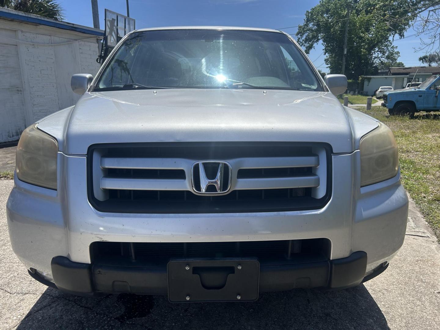 2007 Honda Pilot EX-L 4WD w/ DVD (5FNYF18607B) with an 3.5L V6 SOHC 24V engine, 5-Speed Automatic Overdrive transmission, located at 1758 Cassat Ave., Jacksonville, FL, 32210, (904) 384-2799, 30.286720, -81.730652 - *****CASH SPECIAL*****$3999.00 PLUS TAX, TAG, AND TITLE*****2007 HONDA PILOT EX-L 4X4 MODEL*****3RD ROW SEATING*****242,161 MILES 4-DOOR ICE COLD AIR CONDITIONING RUNS GREAT LEATHER SUNROOF ALLOYS DON'T WAIT ON THIS ONE IT'S BEEN WELL MAINTAINED CALL US TODAY @ 904-384-2799 - Photo#0