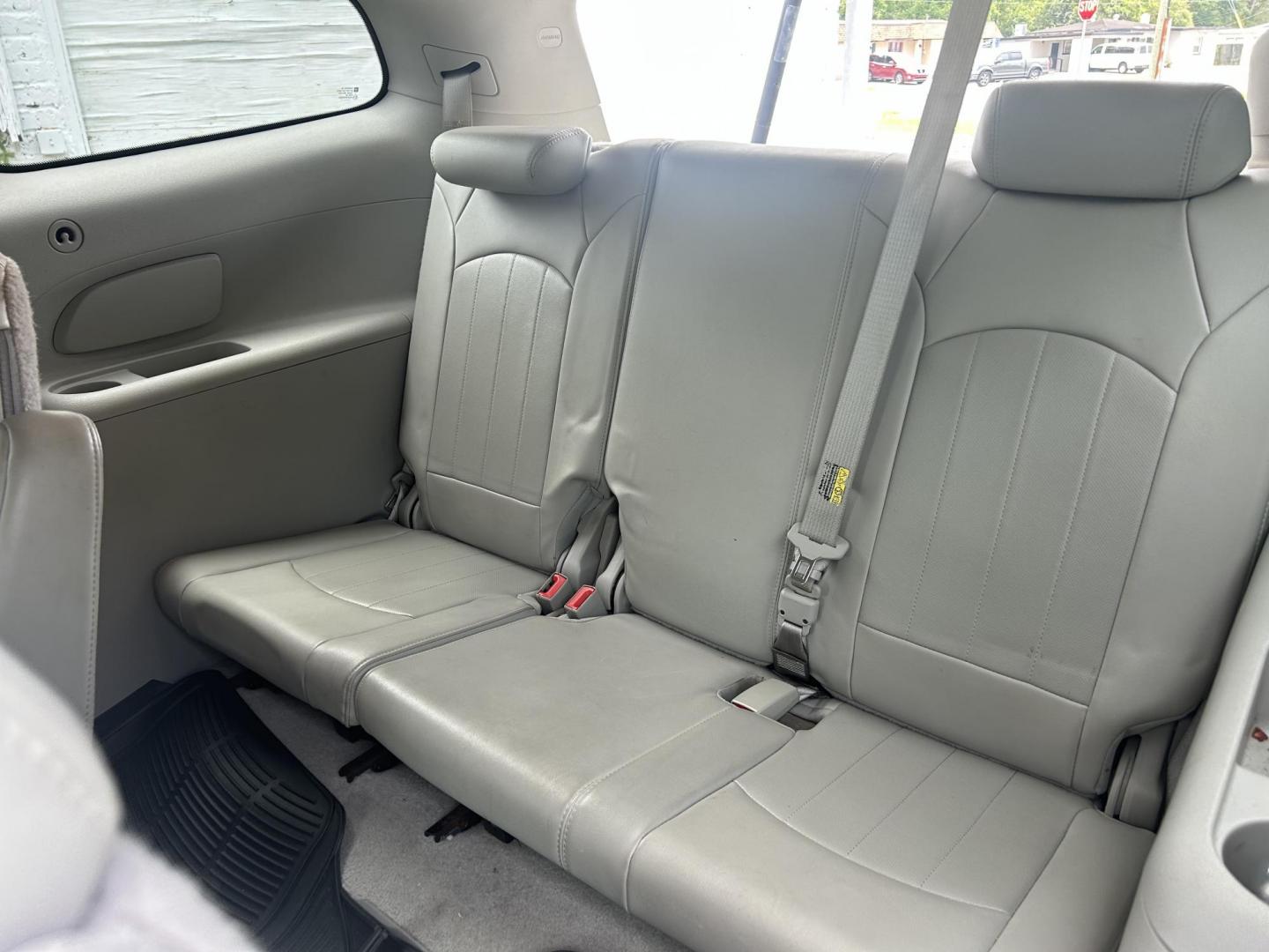 2011 Buick Enclave CXL-1 FWD (5GAKRBED1BJ) with an 3.6L V6 DOHC 24V engine, 6-Speed Automatic Overdrive transmission, located at 1758 Cassat Ave., Jacksonville, FL, 32210, (904) 384-2799, 30.286720, -81.730652 - ***** CASH BLOWOUT SPECIAL ***** $2499.00 PLUS TAX, TAG, AND TITLE ***** 2011 BUICK ENCLAVE CXL MODEL ONLY 166,548 MILES LEATHER ALLOYS TINT RUNS AND DRIVES GREAT CALL US @ 904-384-2799 BEFORE THIS SWEET DEAL IS GONE!!!!! - Photo#11
