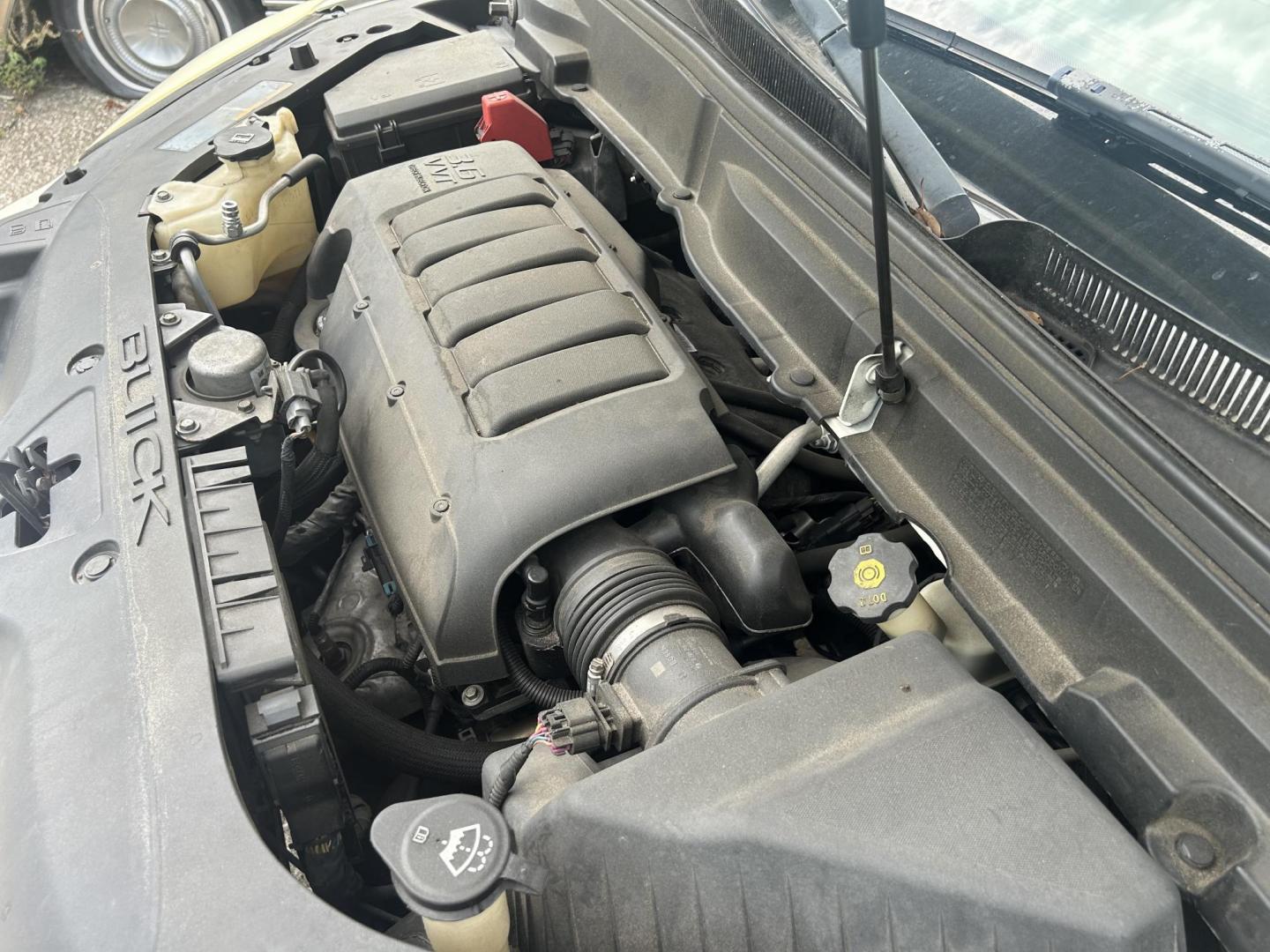 2011 Buick Enclave CXL-1 FWD (5GAKRBED1BJ) with an 3.6L V6 DOHC 24V engine, 6-Speed Automatic Overdrive transmission, located at 1758 Cassat Ave., Jacksonville, FL, 32210, (904) 384-2799, 30.286720, -81.730652 - ***** CASH BLOWOUT SPECIAL ***** $2499.00 PLUS TAX, TAG, AND TITLE ***** 2011 BUICK ENCLAVE CXL MODEL ONLY 166,548 MILES LEATHER ALLOYS TINT RUNS AND DRIVES GREAT CALL US @ 904-384-2799 BEFORE THIS SWEET DEAL IS GONE!!!!! - Photo#23