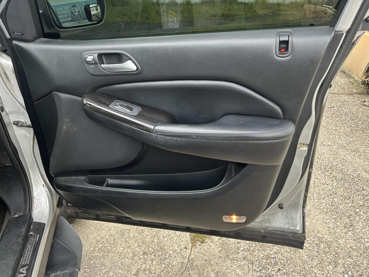 2006 Acura MDX Touring with Navigation System (2HNYD18856H) with an 3.5L V6 SOHC 24V engine, 5-Speed Automatic Overdrive transmission, located at 1758 Cassat Ave., Jacksonville, FL, 32210, (904) 384-2799, 30.286720, -81.730652 - ***** CASH SPECIAL ***** $3299.00 PLUS TAX, TAG, AND TITLE ***** 2006 ACURA MDX TOURING EDITION WITH NAVIGATION SYSTEM 4-DOOR 262,059 MILES ALLOYS TINT LEATHER SUNROOF AND MUCH MORE RUNS GREAT WELL-MAINTAINED ICE-COLD-AIR-CONDITIONING CALL US @ 904-384-2799 BEFORE IT'S SOLD - Photo#13