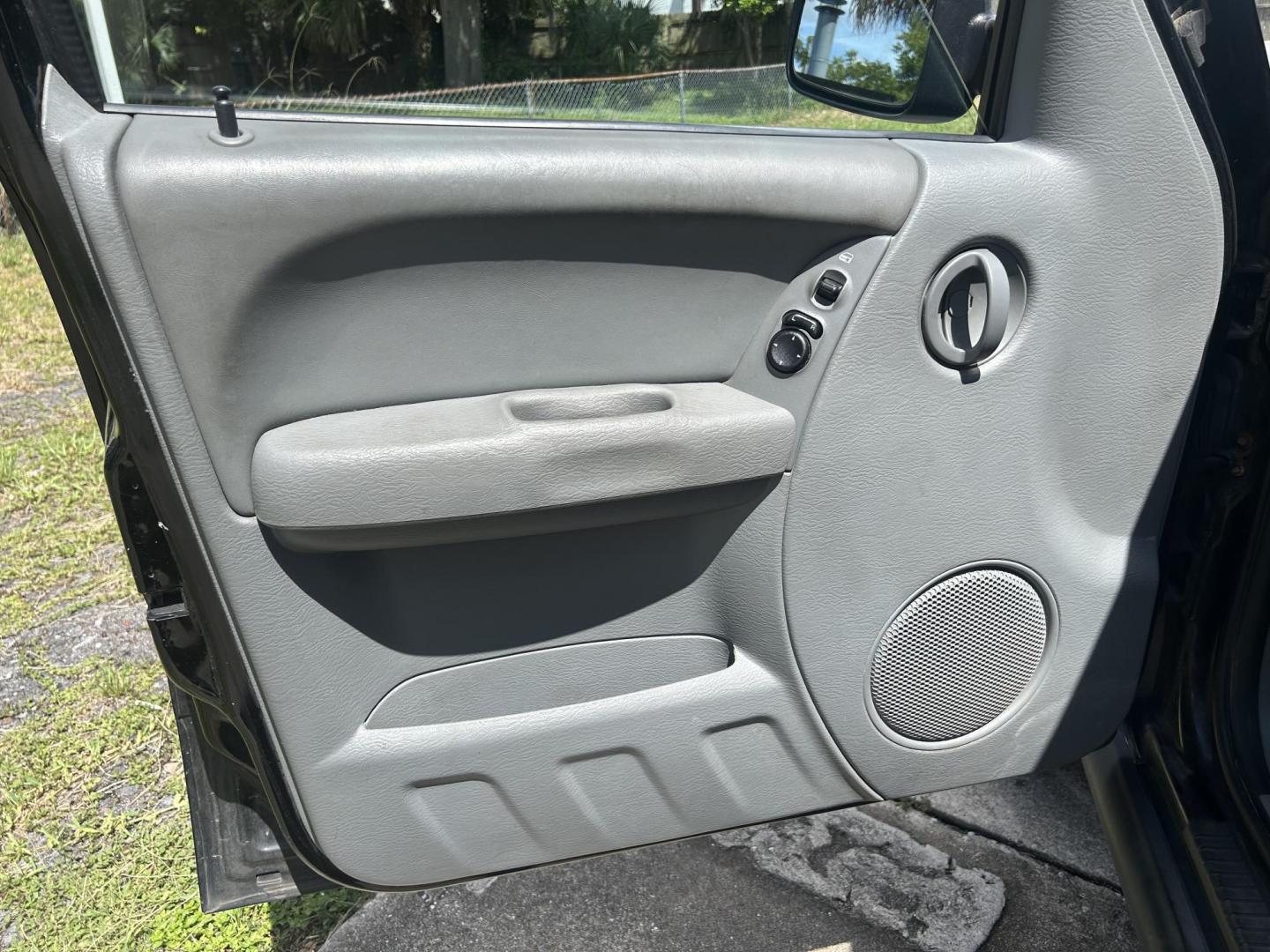 2006 Jeep Liberty Sport 4WD (1J4GL48K36W) with an 3.7L V6 SOHC 12V engine, located at 1758 Cassat Ave., Jacksonville, FL, 32210, (904) 384-2799, 30.286720, -81.730652 - ***** CASH SPECIAL ***** $2999.00 PLUS TAX, TAG, AND TITLE ***** 2006 JEEP LIBERTY SPORT 4X4 ***** ALLOYS AUTOMATIC TRANSMISSION TOW PACKAGE TINT REMOTE KEYLESS ENRTY ICE-COLD-AIR-CONDITIONING RUNS GREAT CALL TODAY @ 904-384-2799 BEFORE IT'S SOLD - Photo#6