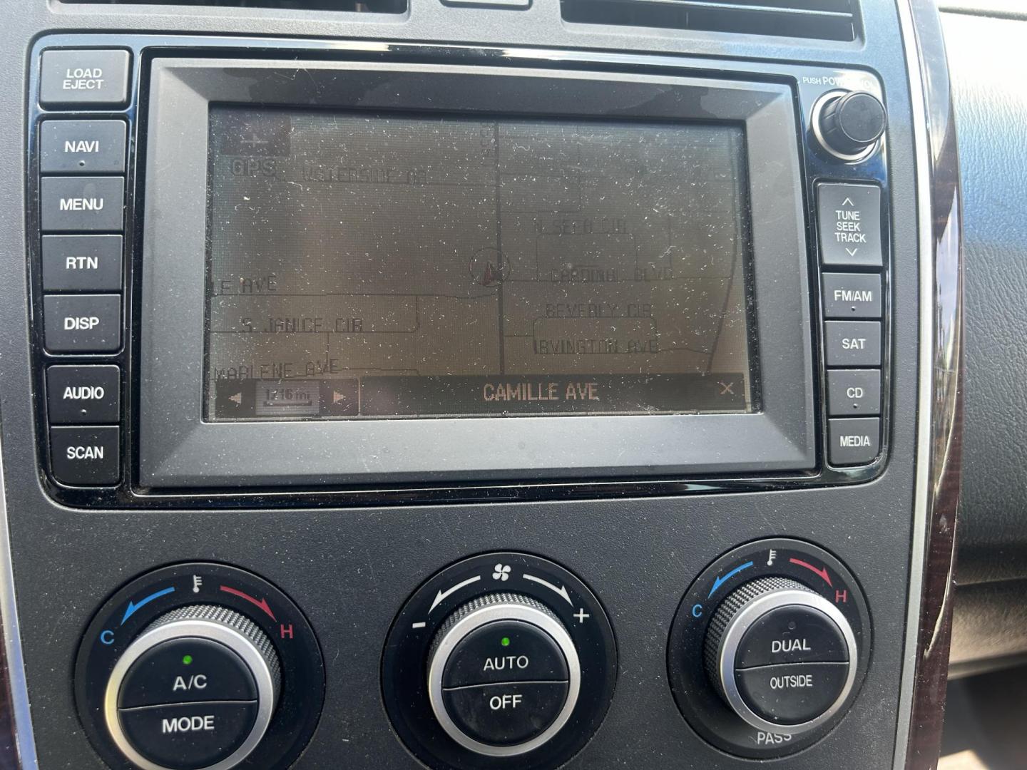 2008 Mazda CX-9 Grand Touring FWD (JM3TB28A380) with an 3.7L V6 DOHC 24V engine, 6-Speed Automatic Overdrive transmission, located at 1758 Cassat Ave., Jacksonville, FL, 32210, (904) 384-2799, 30.286720, -81.730652 - ***** CASH SPECIAL ***** $2999.00 PLUS TAX, TAG, AND TITLE ***** 2008 MAZDA CX-9 ***** 3RD ROW SEATING ***** RUNS AND SHIFTS GREAT ICE-COLD AIR-CONDITIONING NAVIAGTION SYSTEM LEATHER ALLOYS SUNROOF FULLY EQUIPPED PRICE IS LOW ONLY BECAUSE OF CONDITION OF PAINT THIS ONE WILL NOT LAST CALL US @ 904-38 - Photo#13