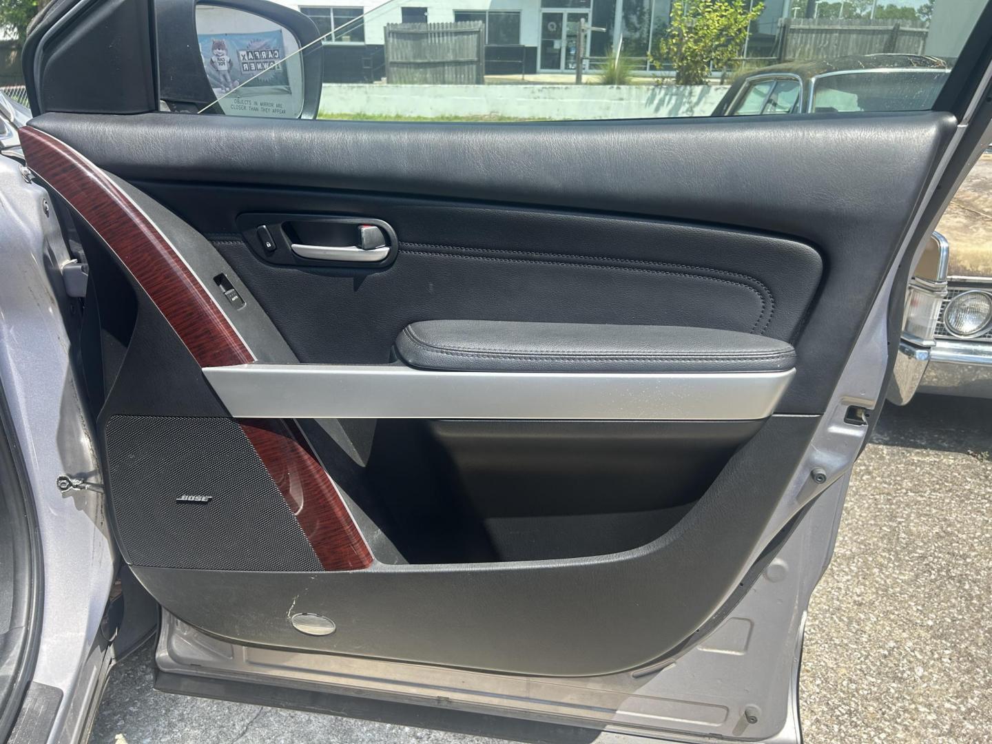 2008 Mazda CX-9 Grand Touring FWD (JM3TB28A380) with an 3.7L V6 DOHC 24V engine, 6-Speed Automatic Overdrive transmission, located at 1758 Cassat Ave., Jacksonville, FL, 32210, (904) 384-2799, 30.286720, -81.730652 - ***** CASH SPECIAL ***** $2999.00 PLUS TAX, TAG, AND TITLE ***** 2008 MAZDA CX-9 ***** 3RD ROW SEATING ***** RUNS AND SHIFTS GREAT ICE-COLD AIR-CONDITIONING NAVIAGTION SYSTEM LEATHER ALLOYS SUNROOF FULLY EQUIPPED PRICE IS LOW ONLY BECAUSE OF CONDITION OF PAINT THIS ONE WILL NOT LAST CALL US @ 904-38 - Photo#17
