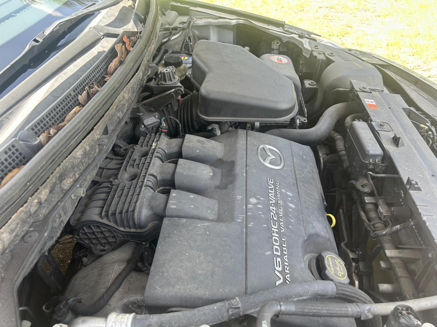 2008 Mazda CX-9 Grand Touring FWD (JM3TB28A380) with an 3.7L V6 DOHC 24V engine, 6-Speed Automatic Overdrive transmission, located at 1758 Cassat Ave., Jacksonville, FL, 32210, (904) 384-2799, 30.286720, -81.730652 - ***** CASH SPECIAL ***** $2999.00 PLUS TAX, TAG, AND TITLE ***** 2008 MAZDA CX-9 ***** 3RD ROW SEATING ***** RUNS AND SHIFTS GREAT ICE-COLD AIR-CONDITIONING NAVIAGTION SYSTEM LEATHER ALLOYS SUNROOF FULLY EQUIPPED PRICE IS LOW ONLY BECAUSE OF CONDITION OF PAINT THIS ONE WILL NOT LAST CALL US @ 904-38 - Photo#29