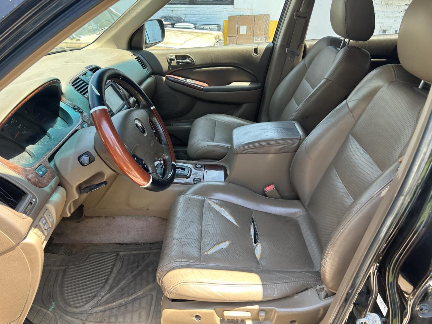 2003 Acura MDX Touring (2HNYD18643H) with an 3.5L V6 SOHC 24V engine, 5-Speed Automatic Overdrive transmission, located at 1758 Cassat Ave., Jacksonville, FL, 32210, (904) 384-2799, 30.286720, -81.730652 - ***** CASH DEAL ***** $1999.00 PLUS TAX, TAG, AND TITLE ***** 2003 ACURA MDX 266,945 MILES RUNS GOOD ICE-COLD AIR-CONDITIONING LEATHER ALLOYS SUNROOF AND MUCH MORE VEHICLE HAS FRONT END ISSUE PULLS TO THE RIGHT WE DON'T FIX CARS HERE SO BRING YOUR MECHANIC CALL ROB @ 904-384-2799 - Photo#7