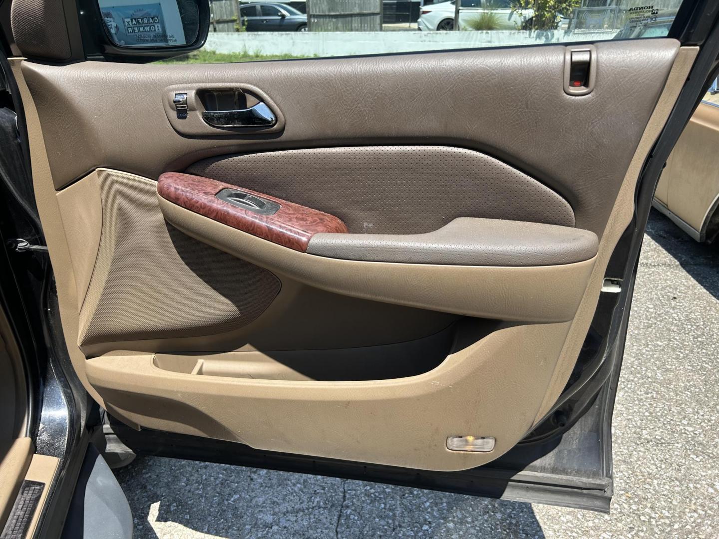 2003 Acura MDX Touring (2HNYD18643H) with an 3.5L V6 SOHC 24V engine, 5-Speed Automatic Overdrive transmission, located at 1758 Cassat Ave., Jacksonville, FL, 32210, (904) 384-2799, 30.286720, -81.730652 - ***** CASH DEAL ***** $1999.00 PLUS TAX, TAG, AND TITLE ***** 2003 ACURA MDX 266,945 MILES RUNS GOOD ICE-COLD AIR-CONDITIONING LEATHER ALLOYS SUNROOF AND MUCH MORE VEHICLE HAS FRONT END ISSUE PULLS TO THE RIGHT WE DON'T FIX CARS HERE SO BRING YOUR MECHANIC CALL ROB @ 904-384-2799 - Photo#13