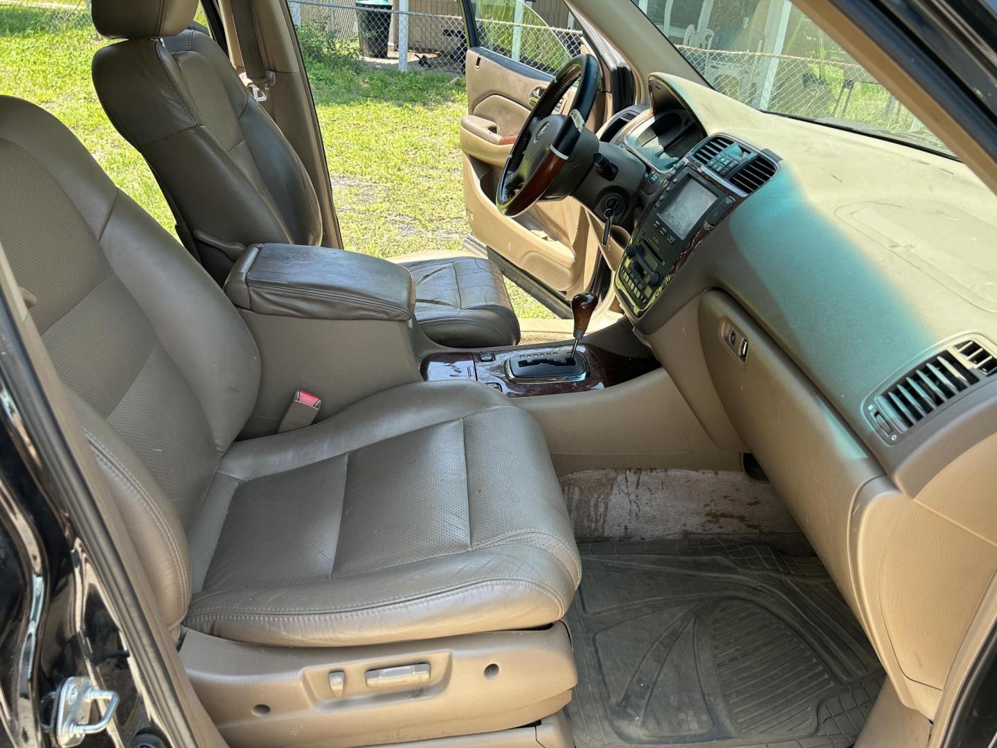 2003 Acura MDX Touring (2HNYD18643H) with an 3.5L V6 SOHC 24V engine, 5-Speed Automatic Overdrive transmission, located at 1758 Cassat Ave., Jacksonville, FL, 32210, (904) 384-2799, 30.286720, -81.730652 - ***** CASH DEAL ***** $1999.00 PLUS TAX, TAG, AND TITLE ***** 2003 ACURA MDX 266,945 MILES RUNS GOOD ICE-COLD AIR-CONDITIONING LEATHER ALLOYS SUNROOF AND MUCH MORE VEHICLE HAS FRONT END ISSUE PULLS TO THE RIGHT WE DON'T FIX CARS HERE SO BRING YOUR MECHANIC CALL ROB @ 904-384-2799 - Photo#14