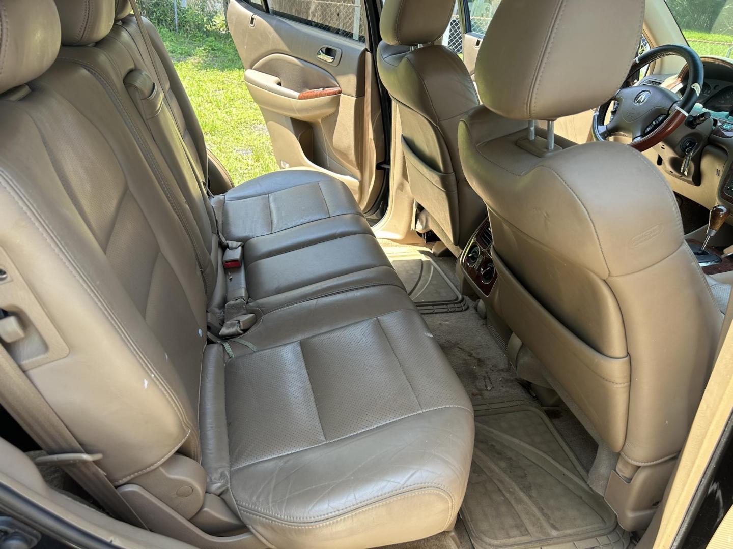 2003 Acura MDX Touring (2HNYD18643H) with an 3.5L V6 SOHC 24V engine, 5-Speed Automatic Overdrive transmission, located at 1758 Cassat Ave., Jacksonville, FL, 32210, (904) 384-2799, 30.286720, -81.730652 - ***** CASH DEAL ***** $1999.00 PLUS TAX, TAG, AND TITLE ***** 2003 ACURA MDX 266,945 MILES RUNS GOOD ICE-COLD AIR-CONDITIONING LEATHER ALLOYS SUNROOF AND MUCH MORE VEHICLE HAS FRONT END ISSUE PULLS TO THE RIGHT WE DON'T FIX CARS HERE SO BRING YOUR MECHANIC CALL ROB @ 904-384-2799 - Photo#18