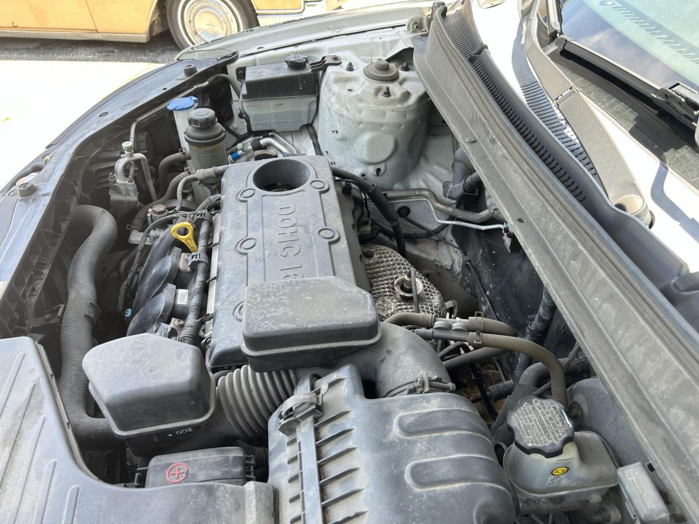 2012 Hyundai Santa Fe Limited 2.4 FWD (5XYZK3ABXCG) with an 2.4L L4 DOHC 16V engine, 6-Speed Automatic transmission, located at 1758 Cassat Ave., Jacksonville, FL, 32210, (904) 384-2799, 30.286720, -81.730652 - ***** CASH BLOWOUT!!!!! ***** $3999.00 PLUS TAX, TAG, AND TITLE ***** 2012 HYUNDAI SANTA FE LIMITED MODEL 201,145 MILES RUNS AND LOOKS GREAT LEATHER ALLOYS ICE-COLD AIR-CONDITIONING SUNROOF CALL US @ 904-384-2799 TODAY!! DON'T WAIT ANY LONGER!!! - Photo#22
