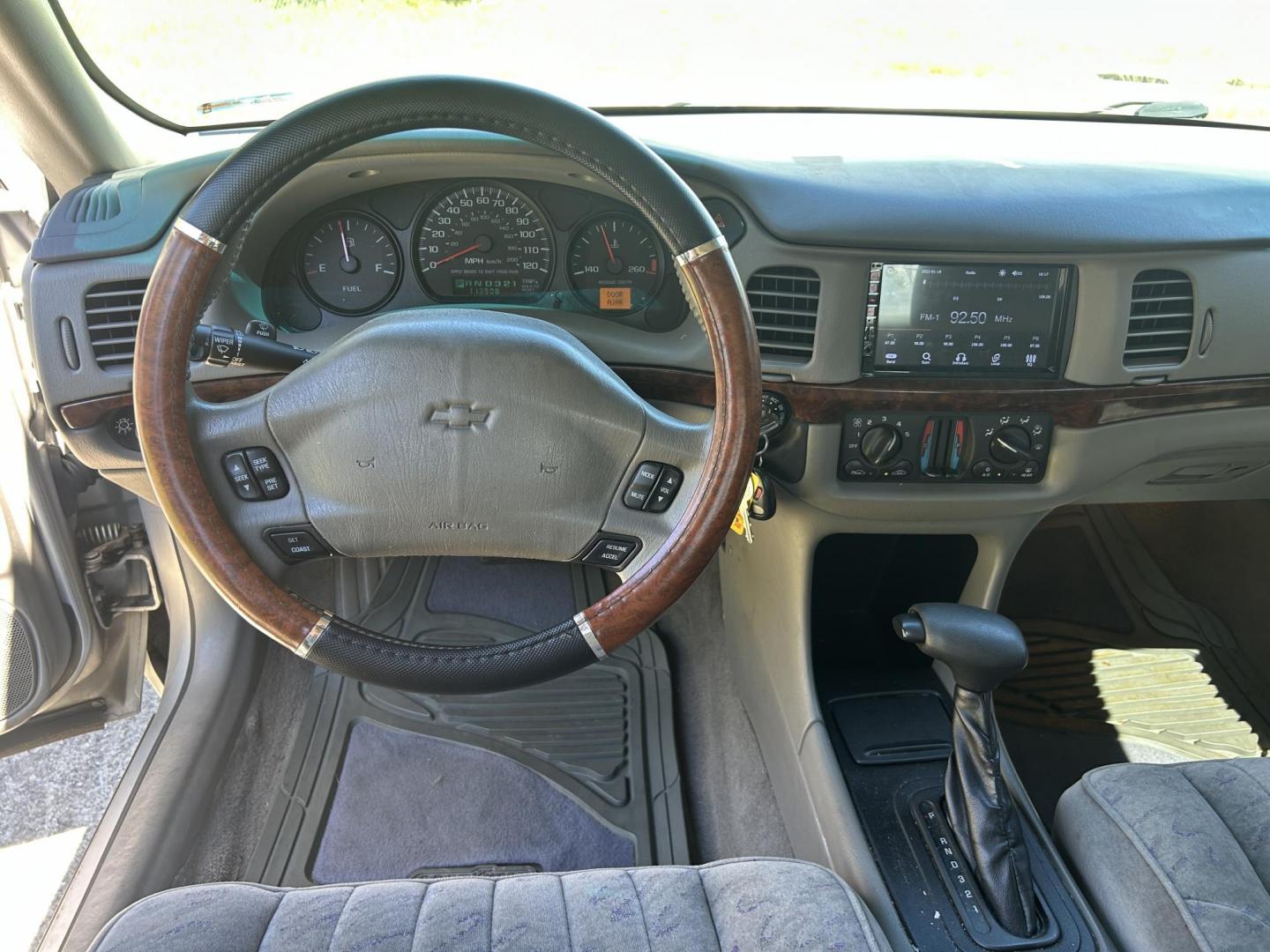 2000 Chevrolet Impala Base (2G1WF55K2Y9) with an 3.8L V6 OHV 12V engine, 4-Speed Automatic Overdrive transmission, located at 1758 Cassat Ave., Jacksonville, FL, 32210, (904) 384-2799, 30.286720, -81.730652 - $2999.00 PLUS TAX, TAG, AND TITLE ***** ANOTHER EXTRA CLEAN RIDE!!!! CASH SPECIAL ***** 2000 CHEVROLET IMPALA ONLY 113,893 MILES ***** 4-DOOR 3.8L V6 ALLOYS TINTED WINDOWS ICE COLD AIR CONDITIONING THIS ONE IS IT!!!! CHECK THE PICS THIS ONE IS EXTRA NICE CALL ROB TODAY @ 904-384-2799 AND MAKE THIS O - Photo#8