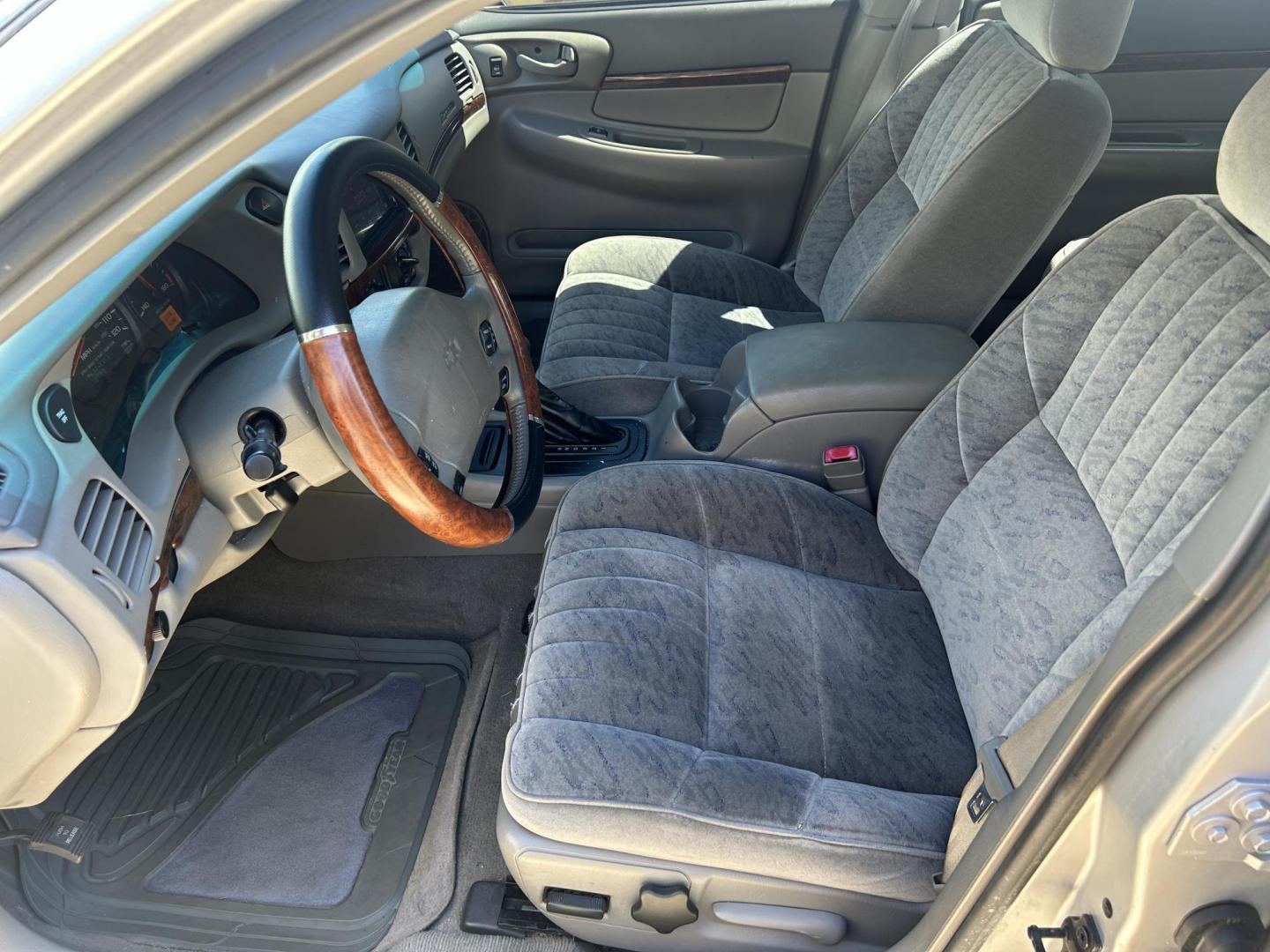2000 Chevrolet Impala Base (2G1WF55K2Y9) with an 3.8L V6 OHV 12V engine, 4-Speed Automatic Overdrive transmission, located at 1758 Cassat Ave., Jacksonville, FL, 32210, (904) 384-2799, 30.286720, -81.730652 - $2999.00 PLUS TAX, TAG, AND TITLE ***** ANOTHER EXTRA CLEAN RIDE!!!! CASH SPECIAL ***** 2000 CHEVROLET IMPALA ONLY 113,893 MILES ***** 4-DOOR 3.8L V6 ALLOYS TINTED WINDOWS ICE COLD AIR CONDITIONING THIS ONE IS IT!!!! CHECK THE PICS THIS ONE IS EXTRA NICE CALL ROB TODAY @ 904-384-2799 AND MAKE THIS O - Photo#7
