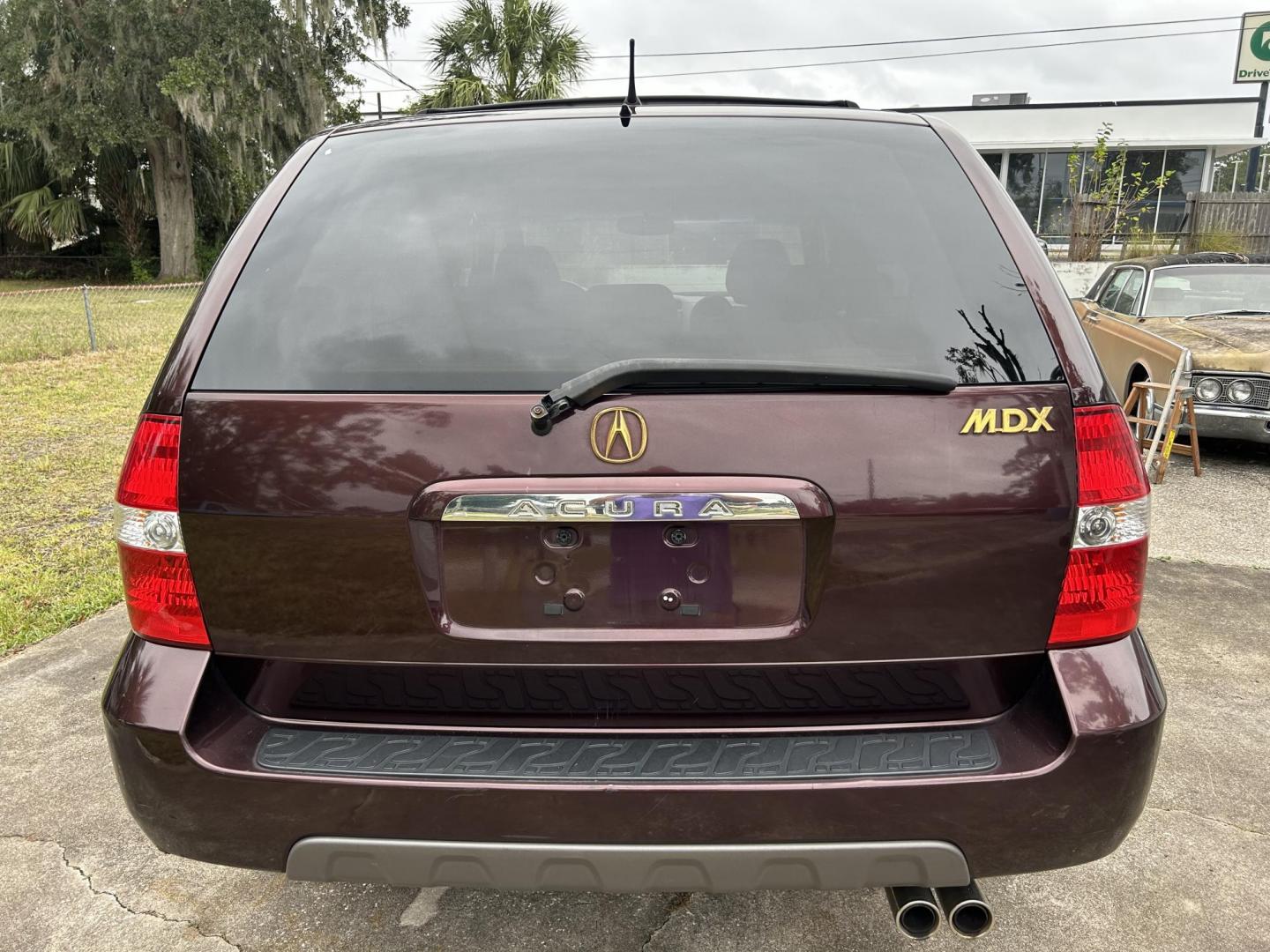 2001 Acura MDX Base w/ Nav System (2HNYD18421H) with an 3.5L V6 SOHC 24V engine, 5-Speed Automatic Overdrive transmission, located at 1758 Cassat Ave., Jacksonville, FL, 32210, (904) 384-2799, 30.286720, -81.730652 - ***** 3499.00 PLUS TAX, TAG, AND TITLE ***** CASH SPECIAL ***** 2001 ACURA MDX 216,216 MILES THIRD ROW SEATING EXTRA CLEAN CHECK THE PICS THIS ONE DOESN'T DISSAPOINT ICE-COLD AIR-CONDITIONING RUNS AND DRIVES GREAT LEATHER SUNROOF ALLOYS GOLD PACKAGE AND MORE CALL ROB @ 904-384-2799 TODAY YOU WON'T R - Photo#5