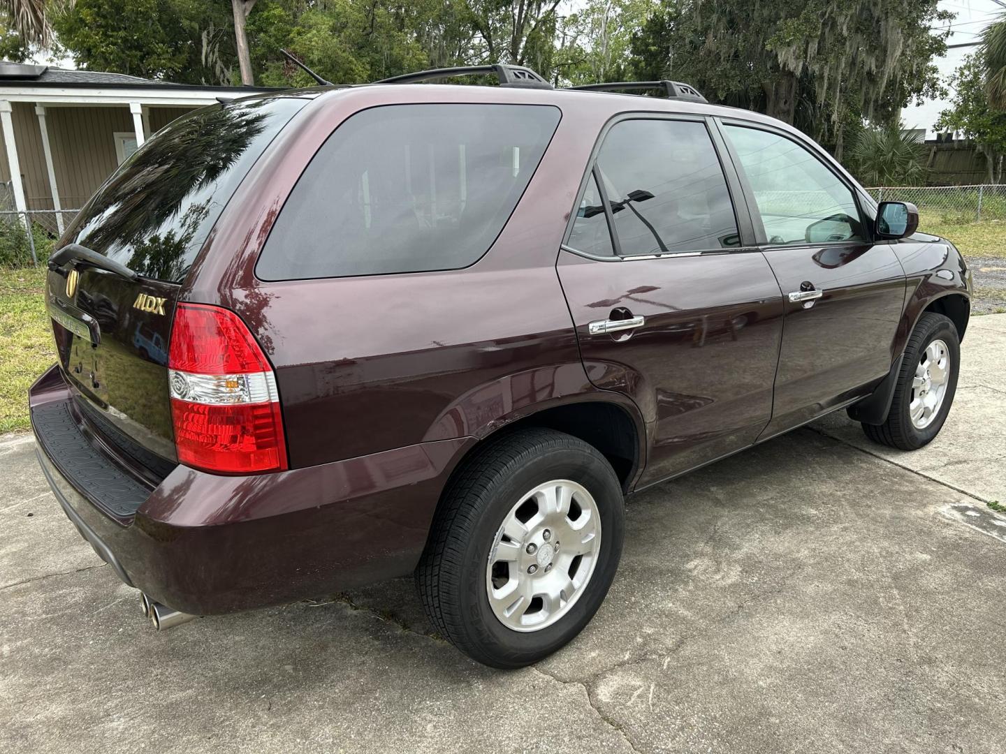 2001 Acura MDX Base w/ Nav System (2HNYD18421H) with an 3.5L V6 SOHC 24V engine, 5-Speed Automatic Overdrive transmission, located at 1758 Cassat Ave., Jacksonville, FL, 32210, (904) 384-2799, 30.286720, -81.730652 - ***** 3499.00 PLUS TAX, TAG, AND TITLE ***** CASH SPECIAL ***** 2001 ACURA MDX 216,216 MILES THIRD ROW SEATING EXTRA CLEAN CHECK THE PICS THIS ONE DOESN'T DISSAPOINT ICE-COLD AIR-CONDITIONING RUNS AND DRIVES GREAT LEATHER SUNROOF ALLOYS GOLD PACKAGE AND MORE CALL ROB @ 904-384-2799 TODAY YOU WON'T R - Photo#3