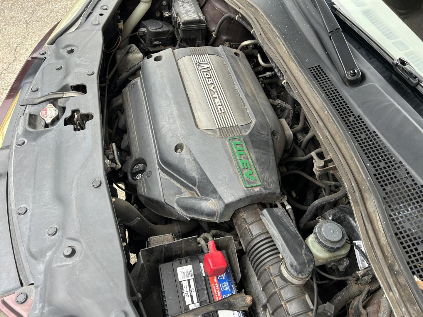 2001 Acura MDX Base w/ Nav System (2HNYD18421H) with an 3.5L V6 SOHC 24V engine, 5-Speed Automatic Overdrive transmission, located at 1758 Cassat Ave., Jacksonville, FL, 32210, (904) 384-2799, 30.286720, -81.730652 - ***** 3499.00 PLUS TAX, TAG, AND TITLE ***** CASH SPECIAL ***** 2001 ACURA MDX 216,216 MILES THIRD ROW SEATING EXTRA CLEAN CHECK THE PICS THIS ONE DOESN'T DISSAPOINT ICE-COLD AIR-CONDITIONING RUNS AND DRIVES GREAT LEATHER SUNROOF ALLOYS GOLD PACKAGE AND MORE CALL ROB @ 904-384-2799 TODAY YOU WON'T R - Photo#22