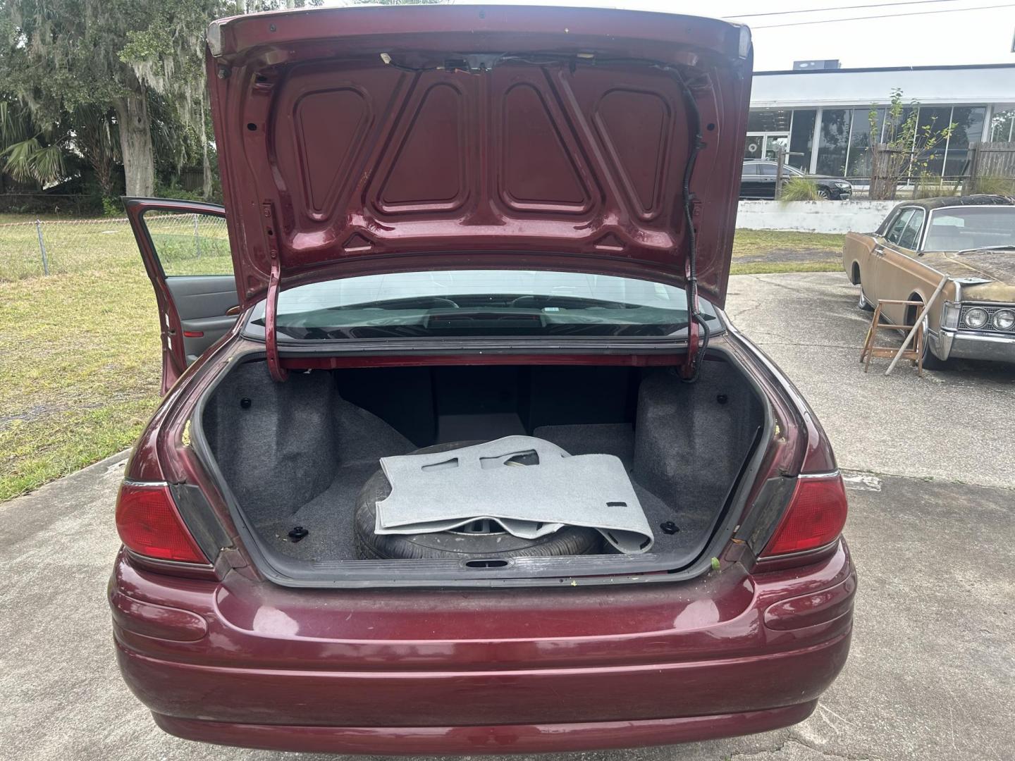 2002 Buick LeSabre Custom (1G4HP54K22U) with an 3.8L V6 OHV 12V engine, 4-Speed Automatic Overdrive transmission, located at 1758 Cassat Ave., Jacksonville, FL, 32210, (904) 384-2799, 30.286720, -81.730652 - ***** CASH BLOWOUT ***** 2002 BUICK LESABRE CUSTOM MODEL ***** ONLY 133,692 MILES ***** $2999.00 PLUS TAX, TAG, AND TITLE ***** SUNROOF ***** LEATHER ALLOYS EXTRA CLEAN RUNS AND DRIVES GREAT ICE-COLD AIR CONDITIONING THIS ONE WON'T LAST LONG CALL ROB @ 904-384-2799 - Photo#17