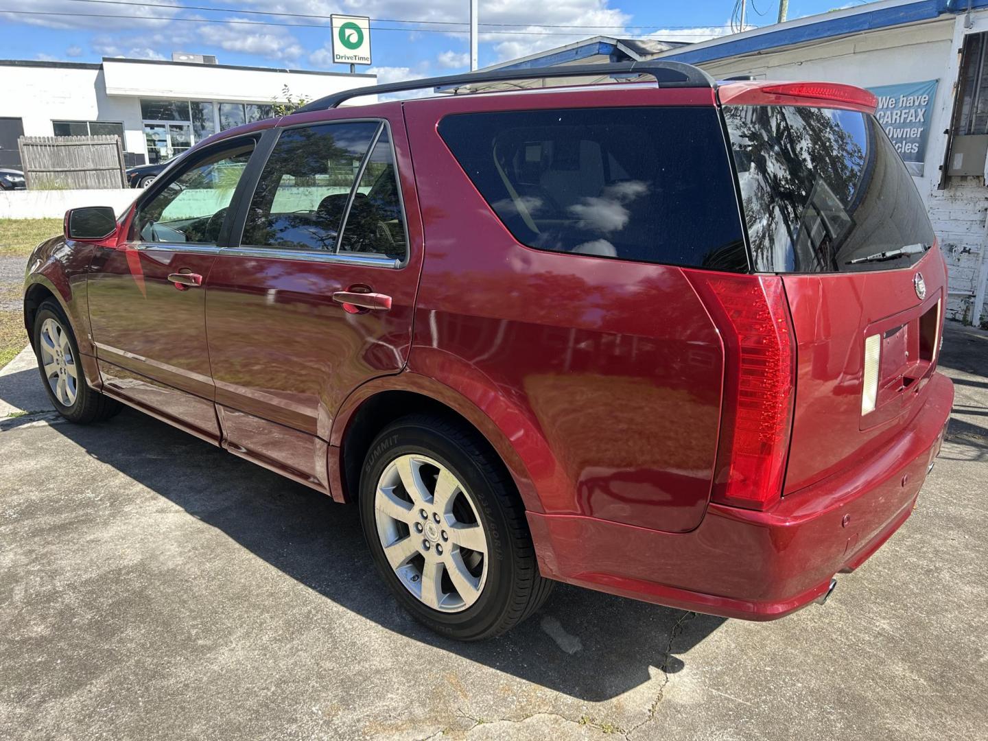 2006 Cadillac SRX V6 (1GYEE637660) with an 3.6L V6 DOHC 24V engine, 5-Speed Automatic Overdrive transmission, located at 1758 Cassat Ave., Jacksonville, FL, 32210, (904) 384-2799, 30.286720, -81.730652 - ***** CASH SPECIAL ***** $3555.00 PLUS TAX, TAG, AND TITLE ***** 2006 CADILLAC SRX 209,514 MILES ***** LOOKS AND RUNS GREAT LEATHER ALLOYS TINT THIRD ROW SEATING ICE COLD AIR CONDITIONING DUAL EXHAUST HARD TO FIND ONE LIKE THIS!!!! DON'T WAIT CALL ROB TODAY @ 904-384-2799 - Photo#4