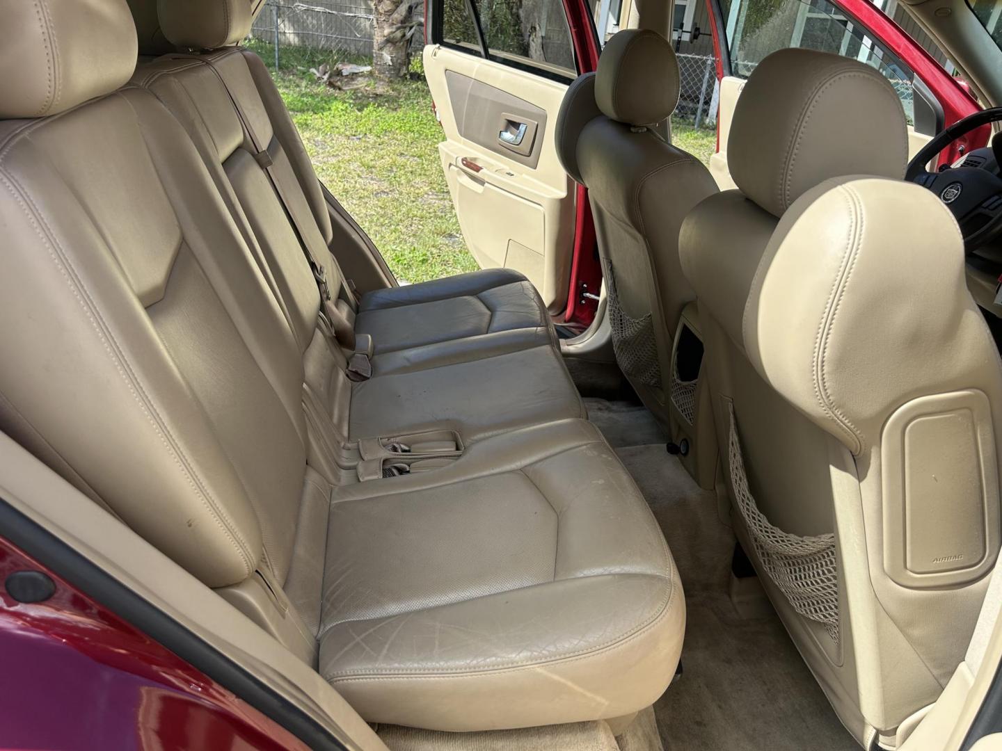 2006 Cadillac SRX V6 (1GYEE637660) with an 3.6L V6 DOHC 24V engine, 5-Speed Automatic Overdrive transmission, located at 1758 Cassat Ave., Jacksonville, FL, 32210, (904) 384-2799, 30.286720, -81.730652 - ***** CASH SPECIAL ***** $3555.00 PLUS TAX, TAG, AND TITLE ***** 2006 CADILLAC SRX 209,514 MILES ***** LOOKS AND RUNS GREAT LEATHER ALLOYS TINT THIRD ROW SEATING ICE COLD AIR CONDITIONING DUAL EXHAUST HARD TO FIND ONE LIKE THIS!!!! DON'T WAIT CALL ROB TODAY @ 904-384-2799 - Photo#17