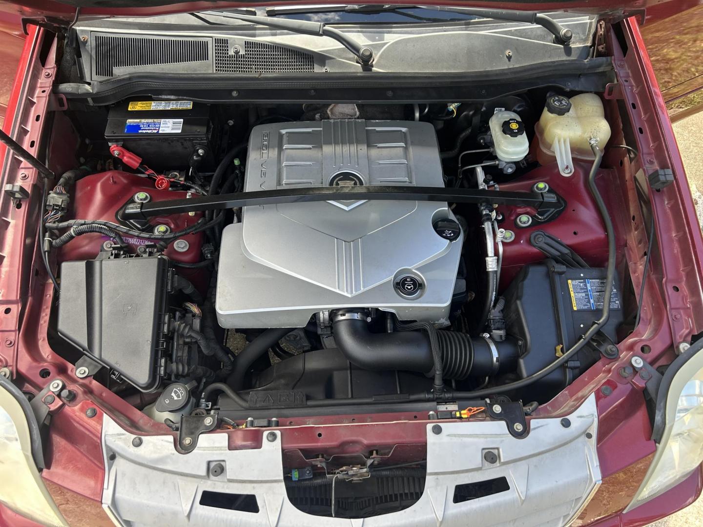 2006 Cadillac SRX V6 (1GYEE637660) with an 3.6L V6 DOHC 24V engine, 5-Speed Automatic Overdrive transmission, located at 1758 Cassat Ave., Jacksonville, FL, 32210, (904) 384-2799, 30.286720, -81.730652 - ***** CASH SPECIAL ***** $3555.00 PLUS TAX, TAG, AND TITLE ***** 2006 CADILLAC SRX 209,514 MILES ***** LOOKS AND RUNS GREAT LEATHER ALLOYS TINT THIRD ROW SEATING ICE COLD AIR CONDITIONING DUAL EXHAUST HARD TO FIND ONE LIKE THIS!!!! DON'T WAIT CALL ROB TODAY @ 904-384-2799 - Photo#21