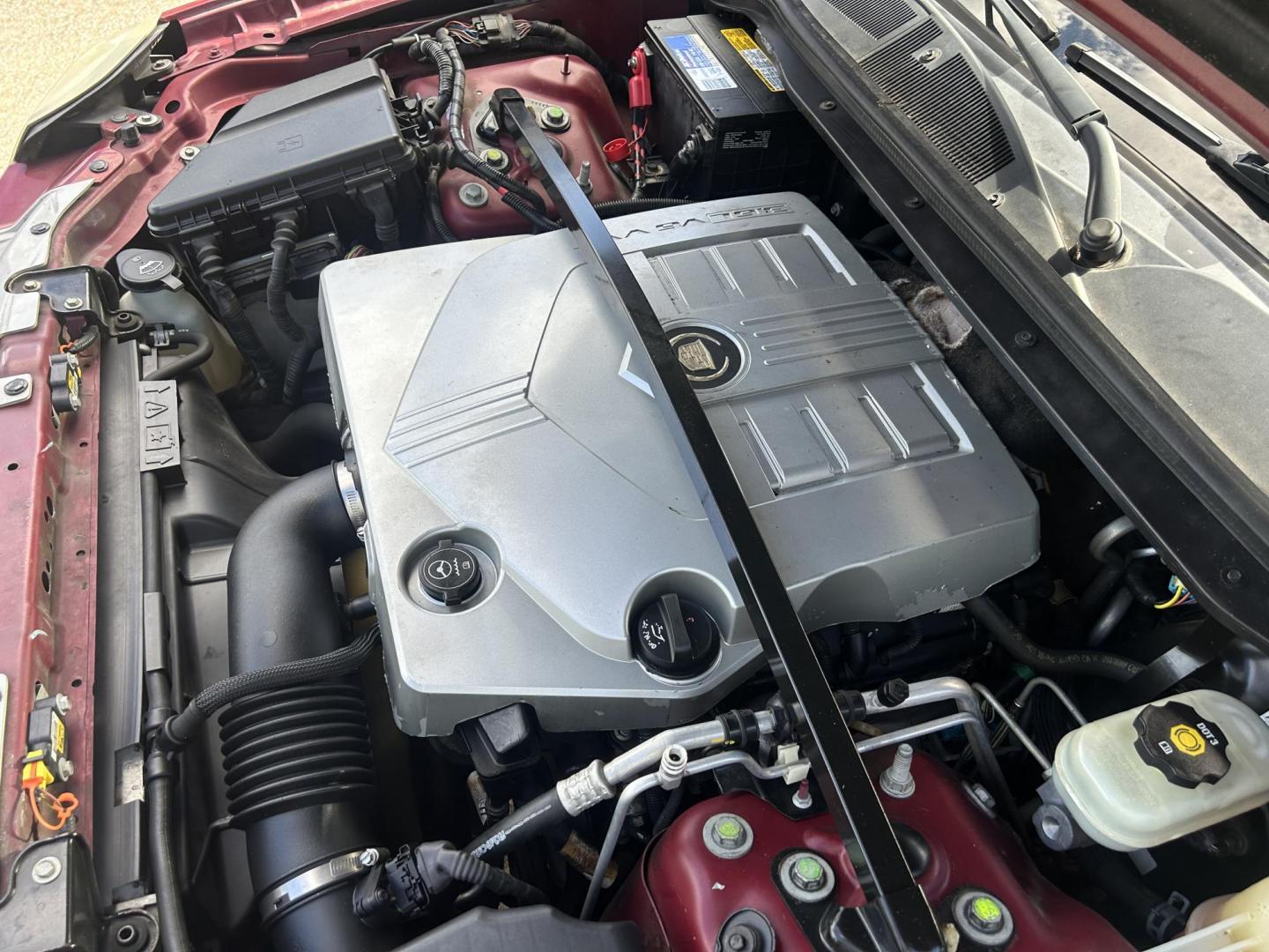 2006 Cadillac SRX V6 (1GYEE637660) with an 3.6L V6 DOHC 24V engine, 5-Speed Automatic Overdrive transmission, located at 1758 Cassat Ave., Jacksonville, FL, 32210, (904) 384-2799, 30.286720, -81.730652 - ***** CASH SPECIAL ***** $3555.00 PLUS TAX, TAG, AND TITLE ***** 2006 CADILLAC SRX 209,514 MILES ***** LOOKS AND RUNS GREAT LEATHER ALLOYS TINT THIRD ROW SEATING ICE COLD AIR CONDITIONING DUAL EXHAUST HARD TO FIND ONE LIKE THIS!!!! DON'T WAIT CALL ROB TODAY @ 904-384-2799 - Photo#24