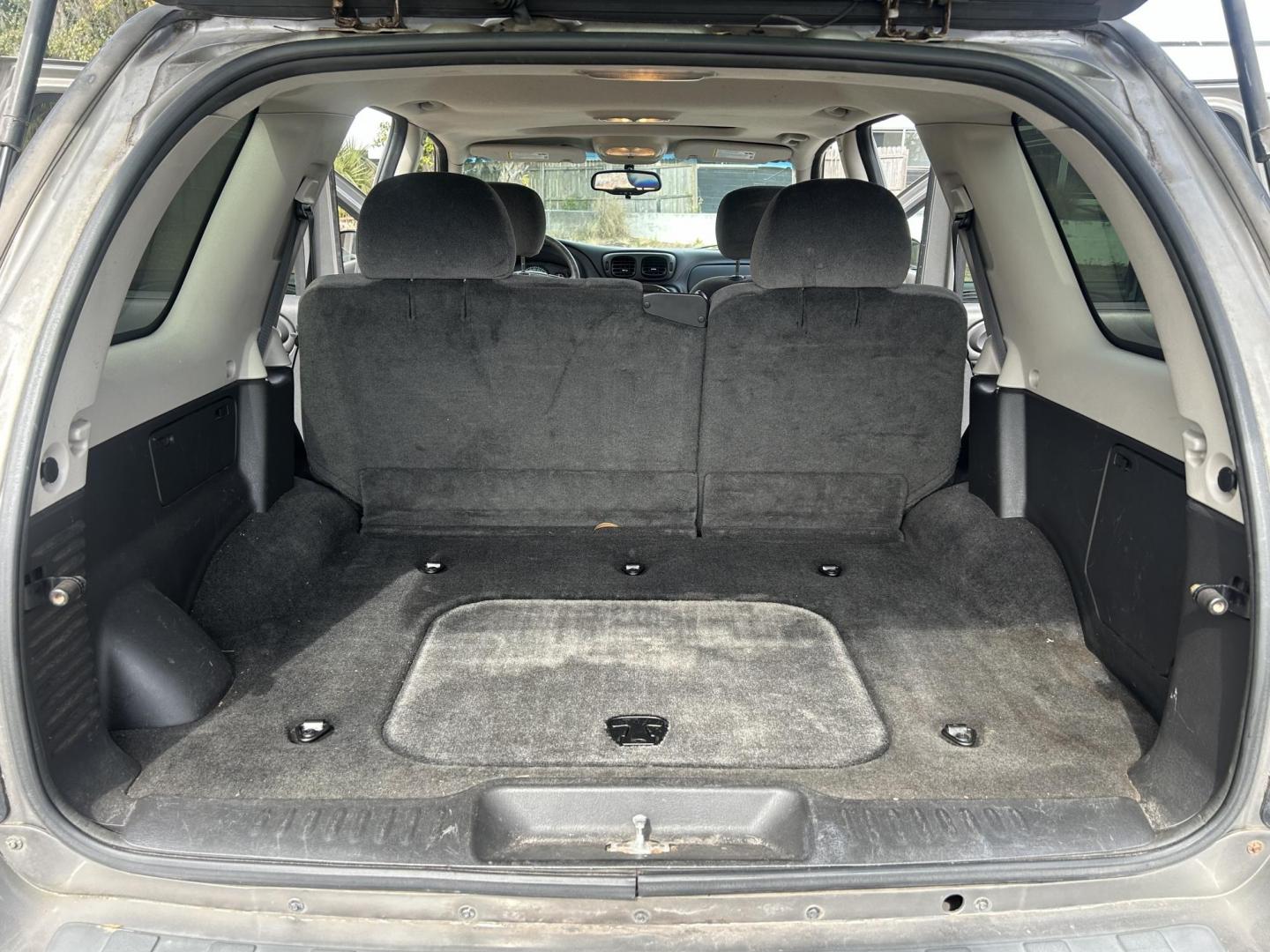 2008 Chevrolet TrailBlazer LT1 2WD (1GNDS13S682) with an 4.2L L6 DOHC 24V engine, 4-Speed Automatic Overdrive transmission, located at 1758 Cassat Ave., Jacksonville, FL, 32210, (904) 384-2799, 30.286720, -81.730652 - ***** ANOTHER GREAT CASH SPECIAL!!!!! 2008 CHEVROLET TRAILBLAZER LS MODEL 216,984 MILES ONLY $2788.00 PLUS TAX, TAG, AND TITLE!!!! RUNS AND LOOKS GREAT WELL-MAINTAINED ICE-COLD AIR CONDITIONING 4.2L V6 SUNROOF DON'T LET THIS ONE SLIP BY CALL ROB @ 904-384-2799 TODAY! - Photo#19