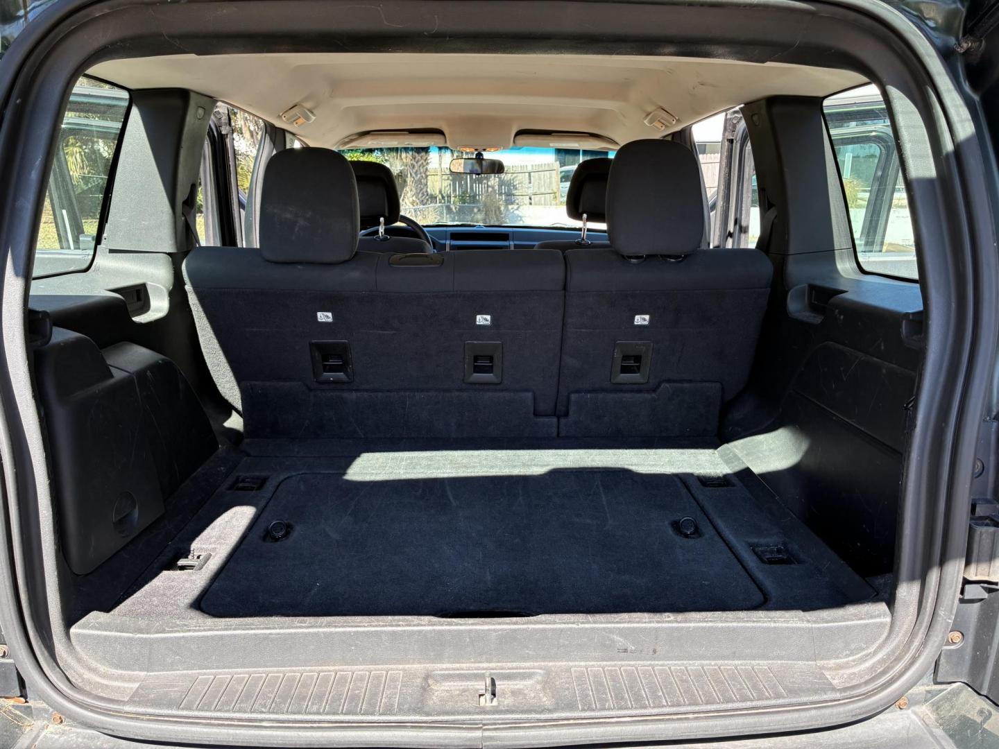 2012 Jeep Liberty Sport 4WD (1C4PJMAK3CW) with an 3.7L V6 SOHC 12V engine, 4-Speed Automatic transmission, located at 1758 Cassat Ave., Jacksonville, FL, 32210, (904) 384-2799, 30.286720, -81.730652 - ***** TAX TIME TAX CASH BLOWOUT ***** $4488.00 PLUS TAX, TAG, AND TITLE ***** 2012 JEEP LIBERTY SPORT 4WD 186,619 MILES LOOKS AND RUNS GREAT ALLOYS REMOTE KEYLESS ENTRY FRONT AND SIDE AIR BAGS ICE COLD AIR CONDITIONING YOU WILL LIKE THIS ONE CALL ROB @ 904-384-2799 - Photo#18