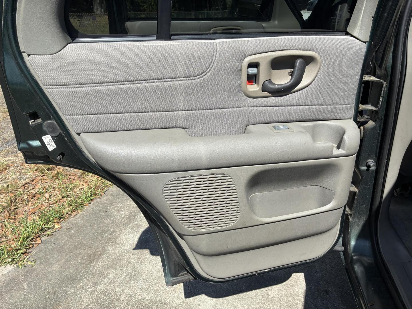 2004 Chevrolet Blazer 4-Door 2WD LS (1GNCS13X54K) with an 4.3L V6 OHV 12V engine, 4-Speed Automatic Overdrive transmission, located at 1758 Cassat Ave., Jacksonville, FL, 32210, (904) 384-2799, 30.286720, -81.730652 - ***** CASH SPECIAL ***** 2004 CHEVROLET BLAZER LS MODEL ONLY 135,122 MILES!!!!! ***** $3488.00 PLUS TAX, TAG, AND TITLE ***** THIS ONE IS IN GREAT SHAPE AND THESE ARE GETTING HARDER TO FIND!!!! GREAT PRICE TOO!!! DON'T MISS OUT CALL ROB TODAY @ 904-384-2799 - Photo#10