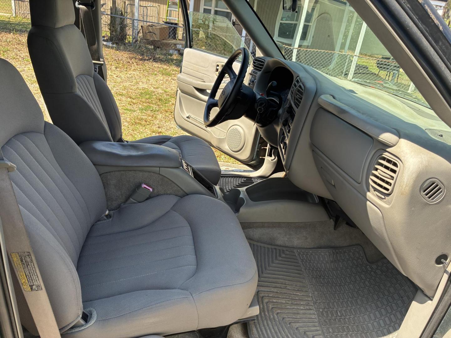 2004 Chevrolet Blazer 4-Door 2WD LS (1GNCS13X54K) with an 4.3L V6 OHV 12V engine, 4-Speed Automatic Overdrive transmission, located at 1758 Cassat Ave., Jacksonville, FL, 32210, (904) 384-2799, 30.286720, -81.730652 - ***** CASH SPECIAL ***** 2004 CHEVROLET BLAZER LS MODEL ONLY 135,122 MILES!!!!! ***** $3488.00 PLUS TAX, TAG, AND TITLE ***** THIS ONE IS IN GREAT SHAPE AND THESE ARE GETTING HARDER TO FIND!!!! GREAT PRICE TOO!!! DON'T MISS OUT CALL ROB TODAY @ 904-384-2799 - Photo#13