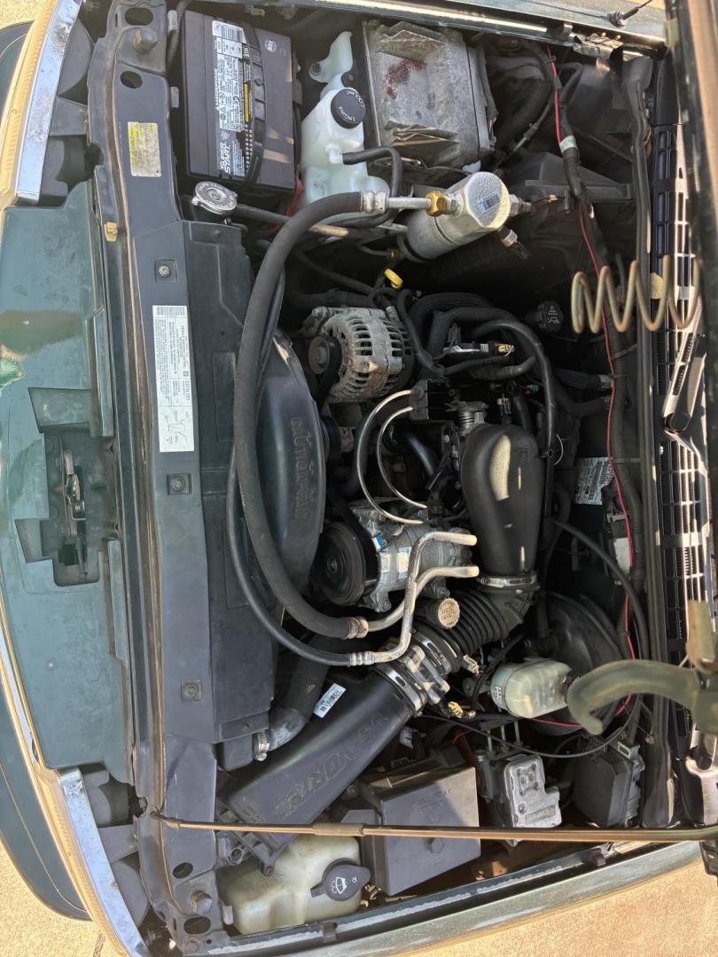 2004 Chevrolet Blazer 4-Door 2WD LS (1GNCS13X54K) with an 4.3L V6 OHV 12V engine, 4-Speed Automatic Overdrive transmission, located at 1758 Cassat Ave., Jacksonville, FL, 32210, (904) 384-2799, 30.286720, -81.730652 - ***** CASH SPECIAL ***** 2004 CHEVROLET BLAZER LS MODEL ONLY 135,122 MILES!!!!! ***** $3488.00 PLUS TAX, TAG, AND TITLE ***** THIS ONE IS IN GREAT SHAPE AND THESE ARE GETTING HARDER TO FIND!!!! GREAT PRICE TOO!!! DON'T MISS OUT CALL ROB TODAY @ 904-384-2799 - Photo#19