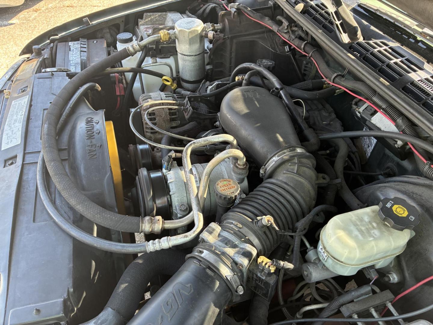 2004 Chevrolet Blazer 4-Door 2WD LS (1GNCS13X54K) with an 4.3L V6 OHV 12V engine, 4-Speed Automatic Overdrive transmission, located at 1758 Cassat Ave., Jacksonville, FL, 32210, (904) 384-2799, 30.286720, -81.730652 - ***** CASH SPECIAL ***** 2004 CHEVROLET BLAZER LS MODEL ONLY 135,122 MILES!!!!! ***** $3488.00 PLUS TAX, TAG, AND TITLE ***** THIS ONE IS IN GREAT SHAPE AND THESE ARE GETTING HARDER TO FIND!!!! GREAT PRICE TOO!!! DON'T MISS OUT CALL ROB TODAY @ 904-384-2799 - Photo#21