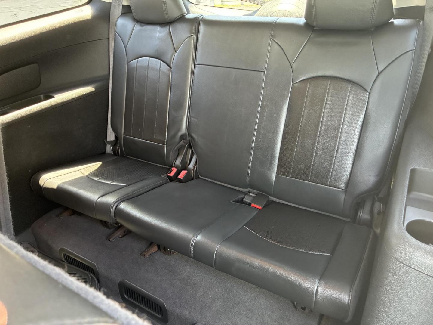 2010 Buick Enclave CXL AWD (5GALVBEDXAJ) with an 3.6L V6 DOHC 24V engine, 6-Speed Automatic Overdrive transmission, located at 1758 Cassat Ave., Jacksonville, FL, 32210, (904) 384-2799, 30.286720, -81.730652 - ***** CASH SPECIAL ***** 2010 BUICK ENCLAVE CXL MODEL ***** $4488.00 PLUS TAX, TAG, AND TITLE ***** 3RD ROW SEATING ALLOYS LEATHER TINT DUAL EXHAUST HEATED SEATS REMORE KEYLESS ENTRY ICE-COLD AIR-CONDITIONING RUNS GREAT WELL MAINTAINED CALL ROB NOW @ 904-384-2799 - Photo#13