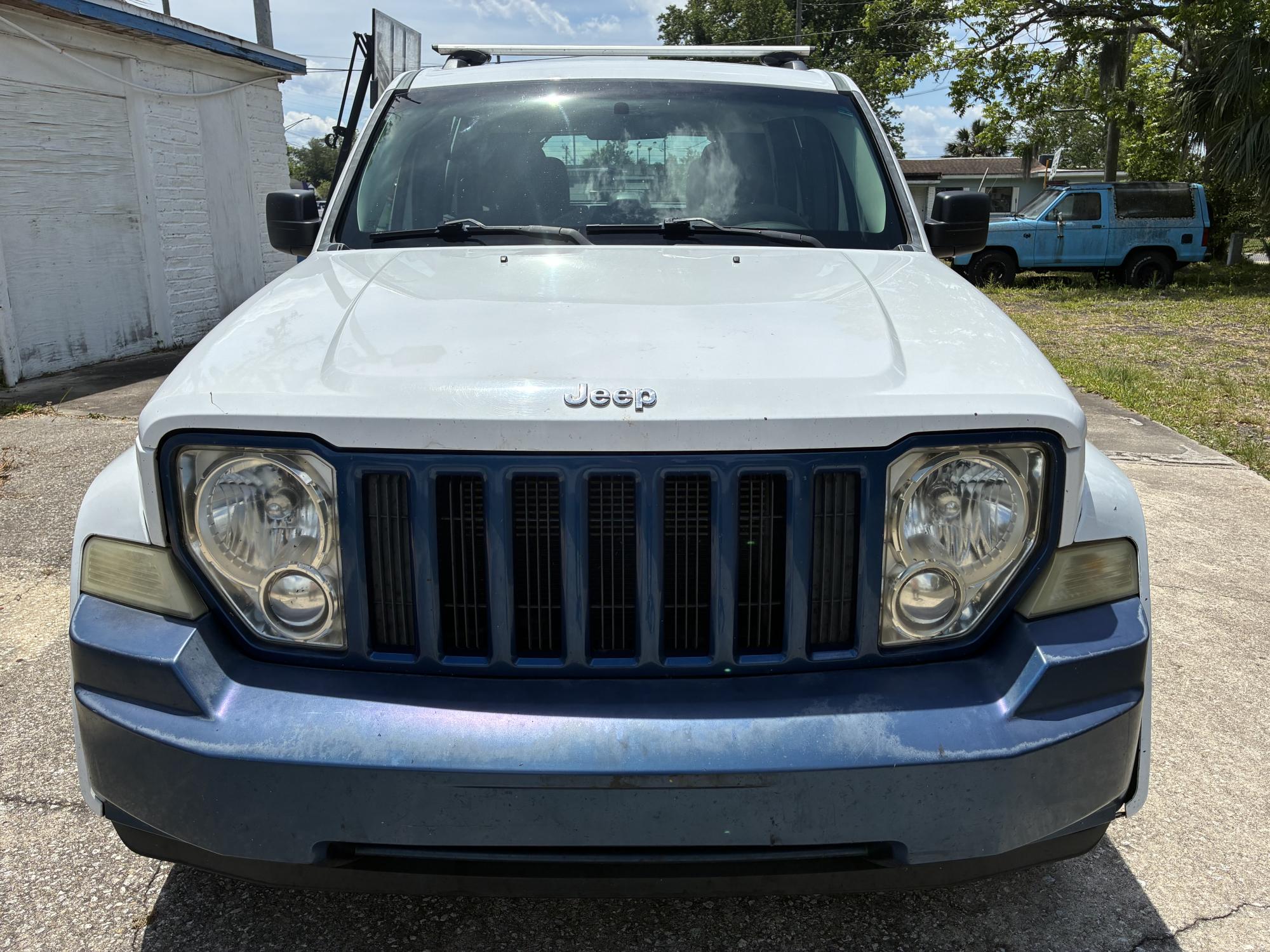 photo of 2012 Jeep Liberty Sport 2WD