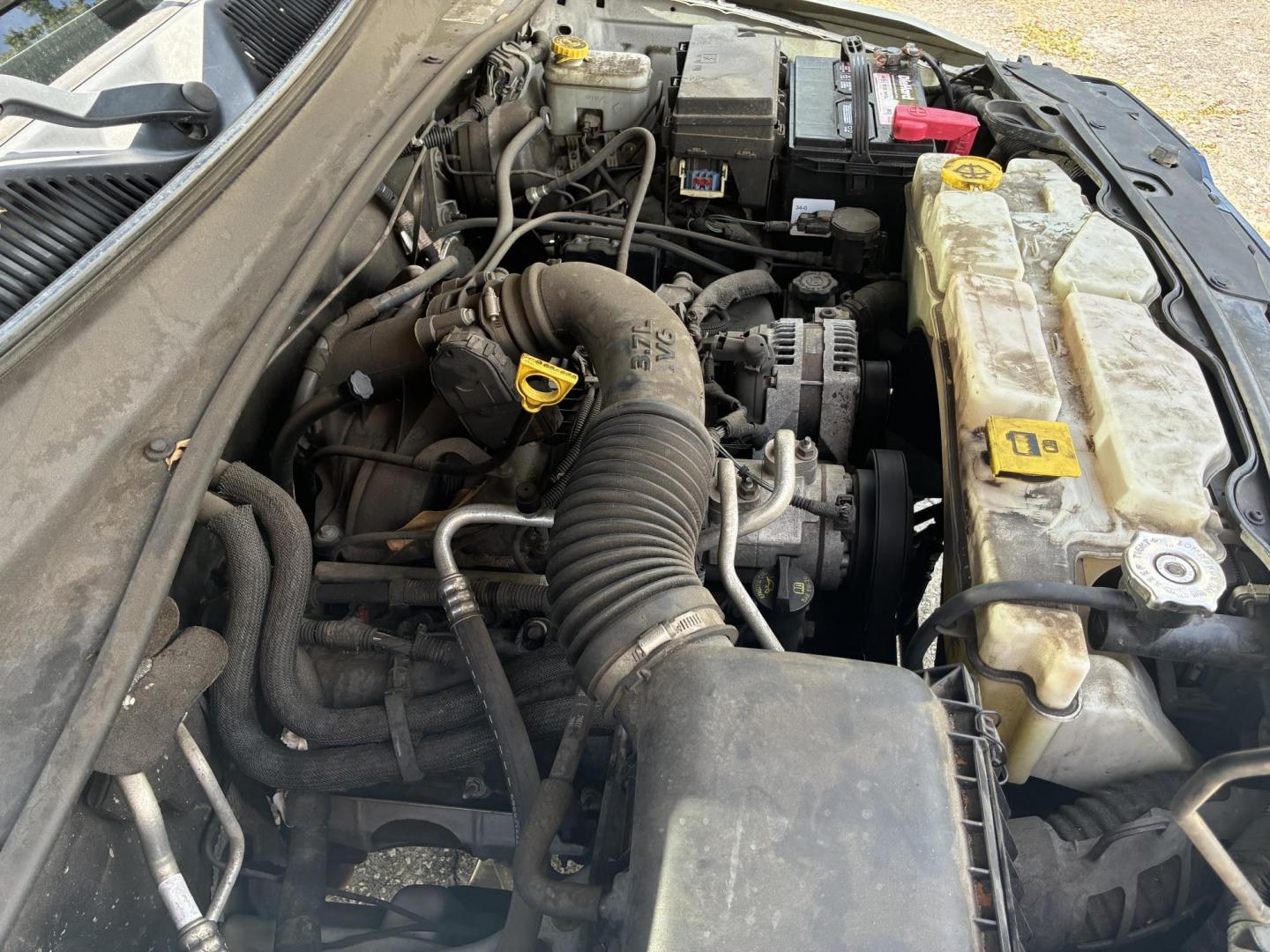 2012 Jeep Liberty Sport 2WD (1C4PJLAK6CW) with an 3.7L V6 SOHC 12V engine, 4-Speed Automatic transmission, located at 1758 Cassat Ave., Jacksonville, FL, 32210, (904) 384-2799, 30.286720, -81.730652 - ***** CASH SPECIAL ***** 2012 JEEP LIBERTY ***** $3944.00 PLUS TAX, TAG, AND TITLE ***** 189,478 MILES EXTRA CLEAN PREMIUM ALLOYS 4-DOOR LOOKS AND RUNS GREAT ICE-COLD-AIR-CONDITIONING DON'T HESITATE CALL ROB TODAY @ 904-384-2799 - Photo#22