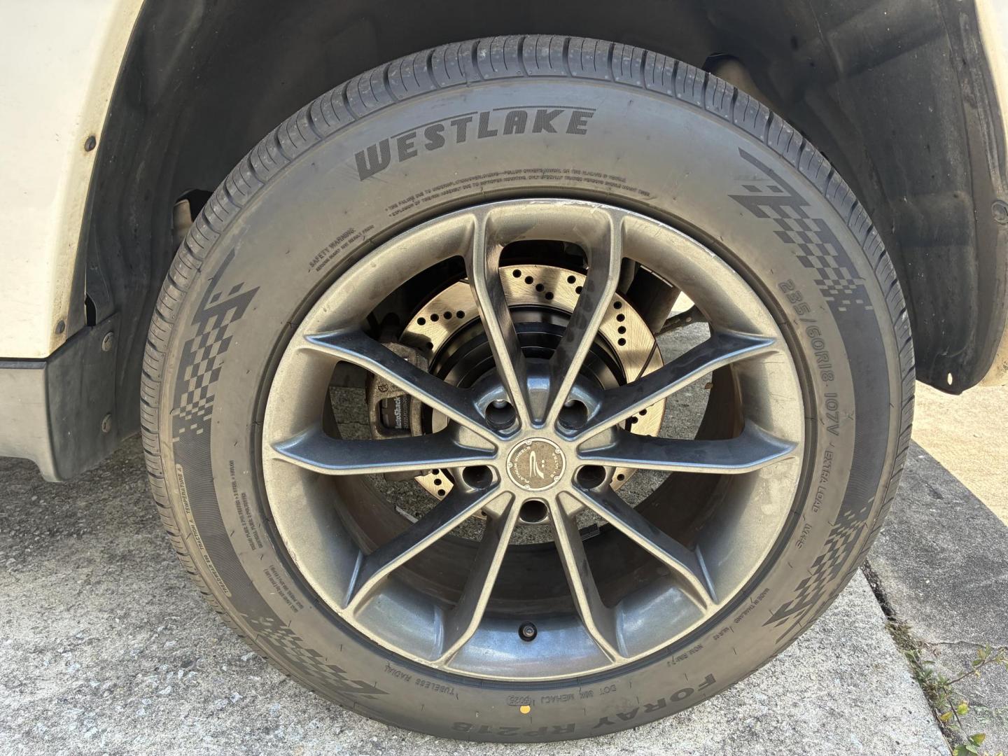 2012 Jeep Liberty Sport 2WD (1C4PJLAK6CW) with an 3.7L V6 SOHC 12V engine, 4-Speed Automatic transmission, located at 1758 Cassat Ave., Jacksonville, FL, 32210, (904) 384-2799, 30.286720, -81.730652 - ***** CASH SPECIAL ***** 2012 JEEP LIBERTY ***** $3944.00 PLUS TAX, TAG, AND TITLE ***** 189,478 MILES EXTRA CLEAN PREMIUM ALLOYS 4-DOOR LOOKS AND RUNS GREAT ICE-COLD-AIR-CONDITIONING DON'T HESITATE CALL ROB TODAY @ 904-384-2799 - Photo#24