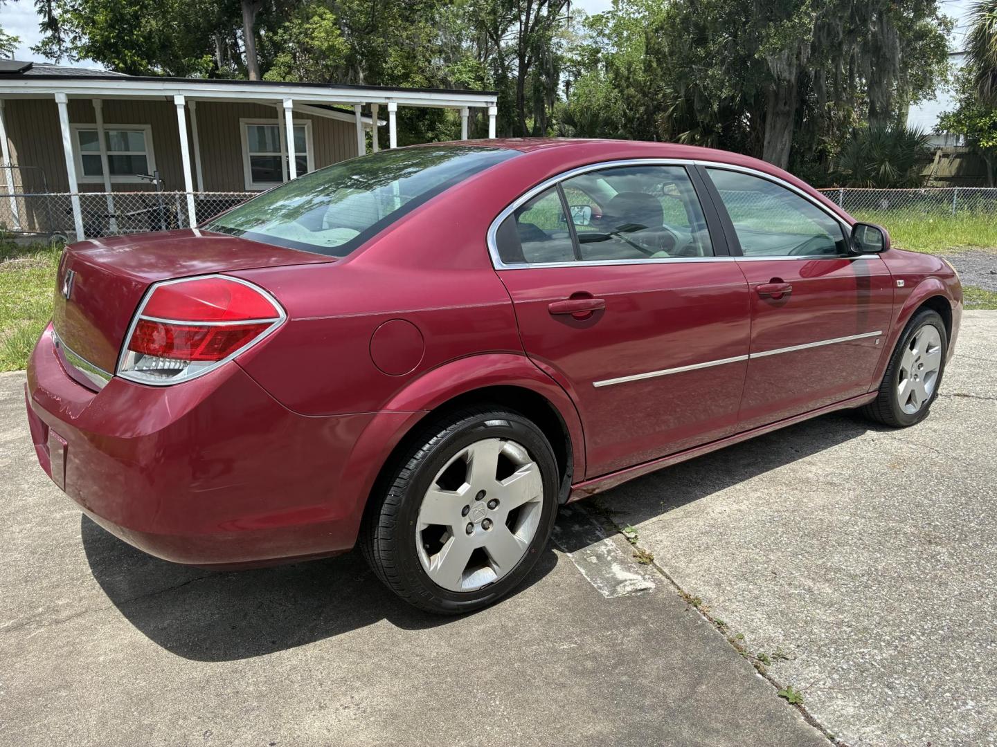 2007 Saturn Aura XE (1G8ZS57N67F) with an 3.5L V6 12V OHV engine, 4-Speed Automatic Overdrive transmission, located at 1758 Cassat Ave., Jacksonville, FL, 32210, (904) 384-2799, 30.286720, -81.730652 - CASH BLOWOUT SPECIAL!!!!! $2488.00 PLUS TAX, TAG, AND TITLE!!!!! 2007 SATURN AURA XE MODEL 190,187 MILES 4-DOOR ICE COLD AIR CONDITIONING GREAT TIRES LOOKS AND RUNS GREAT!!!!! NEED A POINT A TO B CAR AT A GREAT PRICE THAT WON'T LET YOU DOWN? LOOK NO FURTHER CALL ROB TODAY @ 904-384-2799 - Photo#3