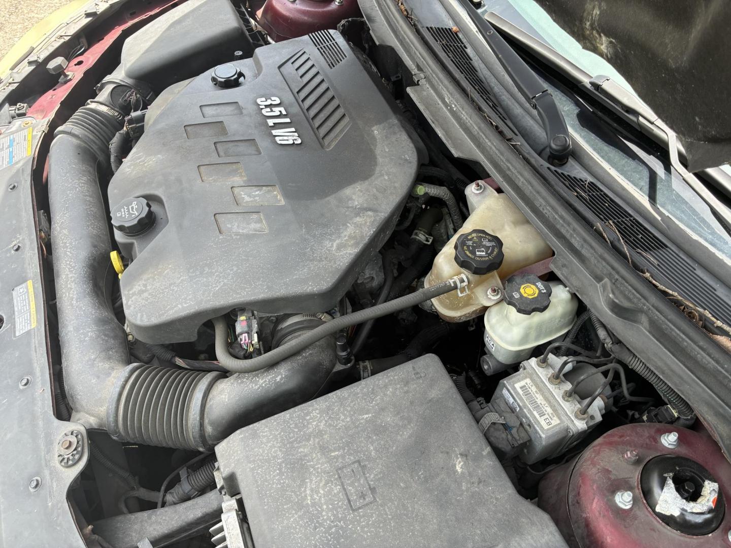 2007 Saturn Aura XE (1G8ZS57N67F) with an 3.5L V6 12V OHV engine, 4-Speed Automatic Overdrive transmission, located at 1758 Cassat Ave., Jacksonville, FL, 32210, (904) 384-2799, 30.286720, -81.730652 - CASH BLOWOUT SPECIAL!!!!! $2488.00 PLUS TAX, TAG, AND TITLE!!!!! 2007 SATURN AURA XE MODEL 190,187 MILES 4-DOOR ICE COLD AIR CONDITIONING GREAT TIRES LOOKS AND RUNS GREAT!!!!! NEED A POINT A TO B CAR AT A GREAT PRICE THAT WON'T LET YOU DOWN? LOOK NO FURTHER CALL ROB TODAY @ 904-384-2799 - Photo#22