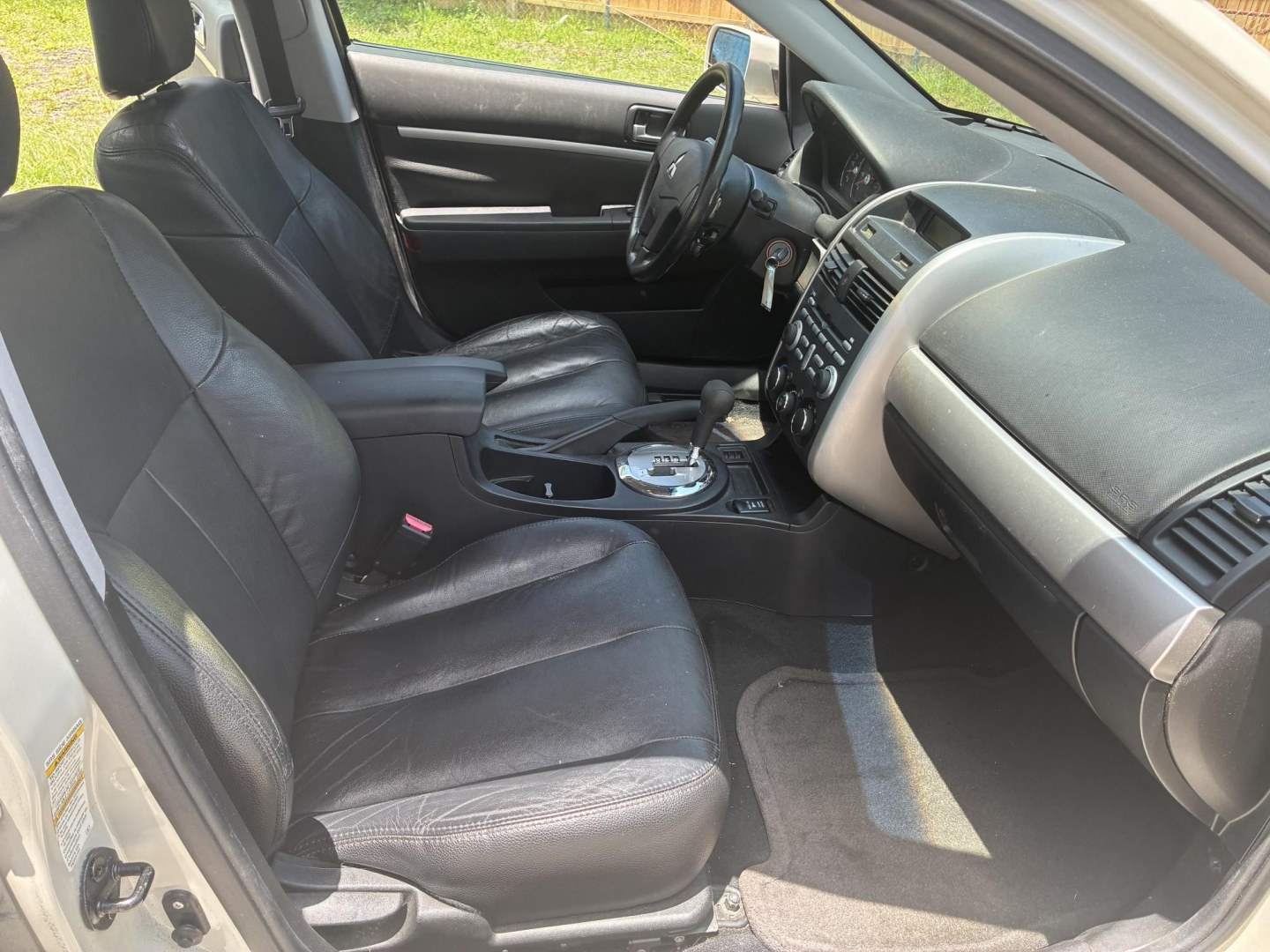2007 Mitsubishi Galant ES (4A3AB36F97E) with an 2.4L L4 SOHC 16V engine, 4-Speed Automatic Overdrive transmission, located at 1758 Cassat Ave., Jacksonville, FL, 32210, (904) 384-2799, 30.286720, -81.730652 - ***** CASH SPECIAL ***** 2007 MITSUBISHI GALANT ES MODEL ***** $2888.00 PLUS TAX, TAG, AND TITLE ***** ONLY 117,826 MILES ***** 4-DOOR AUTOMATIC TRANSMISSION 2.4L FOUR CYLINDER FOR GREAT MILEAGE ICE-COLD AIR-CONDITIONING LOOKS AND RUNS GREAT LEATHER SUNROOF CALL ROB TODAY @ 904-384-2799- Photo#12