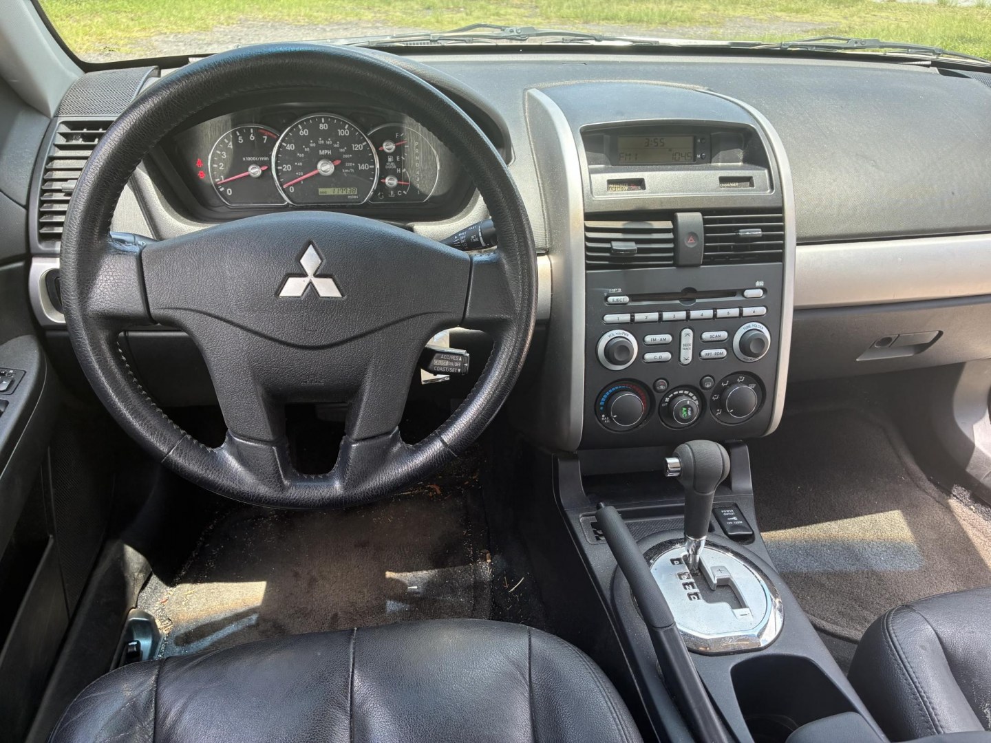 2007 Mitsubishi Galant ES (4A3AB36F97E) with an 2.4L L4 SOHC 16V engine, 4-Speed Automatic Overdrive transmission, located at 1758 Cassat Ave., Jacksonville, FL, 32210, (904) 384-2799, 30.286720, -81.730652 - ***** CASH SPECIAL ***** 2007 MITSUBISHI GALANT ES MODEL ***** $2888.00 PLUS TAX, TAG, AND TITLE ***** ONLY 117,826 MILES ***** 4-DOOR AUTOMATIC TRANSMISSION 2.4L FOUR CYLINDER FOR GREAT MILEAGE ICE-COLD AIR-CONDITIONING LOOKS AND RUNS GREAT LEATHER SUNROOF CALL ROB TODAY @ 904-384-2799- Photo#15