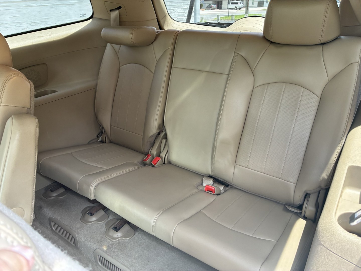 2008 Buick Enclave CXL FWD (5GAER237X8J) with an 3.6L V6 DOHC 24V engine, 6A OD transmission, located at 1758 Cassat Ave., Jacksonville, FL, 32210, (904) 384-2799, 30.286720, -81.730652 - CASH BLOWOUT!!!! $$$$THOUSANDS BELOW KBB!!!! 2008 BUICK ENCLAVE CXL MODEL 164,264 MILES SPECIAL PRICE OF $3488.00 PLUS TAX, TAG, AND TITLE 3RD ROW SEATING NAVIGATION SYSTEM FULLY LOADED LEATHER SUNROOF ALLOYS DUAL EXHAUST LOW MILEAGE ICE COLD AIR CONDITIONING DON'T WAIT ON THIS ONE CALL ROB TODAY @- Photo#11
