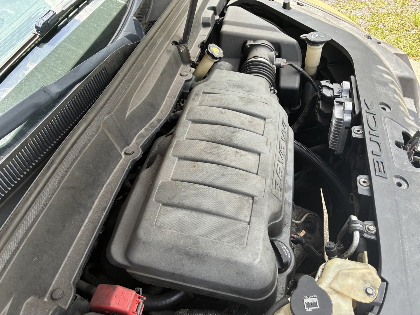 2008 Buick Enclave CXL FWD (5GAER237X8J) with an 3.6L V6 DOHC 24V engine, 6A OD transmission, located at 1758 Cassat Ave., Jacksonville, FL, 32210, (904) 384-2799, 30.286720, -81.730652 - CASH BLOWOUT!!!! $$$$THOUSANDS BELOW KBB!!!! 2008 BUICK ENCLAVE CXL MODEL 164,264 MILES SPECIAL PRICE OF $3488.00 PLUS TAX, TAG, AND TITLE 3RD ROW SEATING NAVIGATION SYSTEM FULLY LOADED LEATHER SUNROOF ALLOYS DUAL EXHAUST LOW MILEAGE ICE COLD AIR CONDITIONING DON'T WAIT ON THIS ONE CALL ROB TODAY @- Photo#26