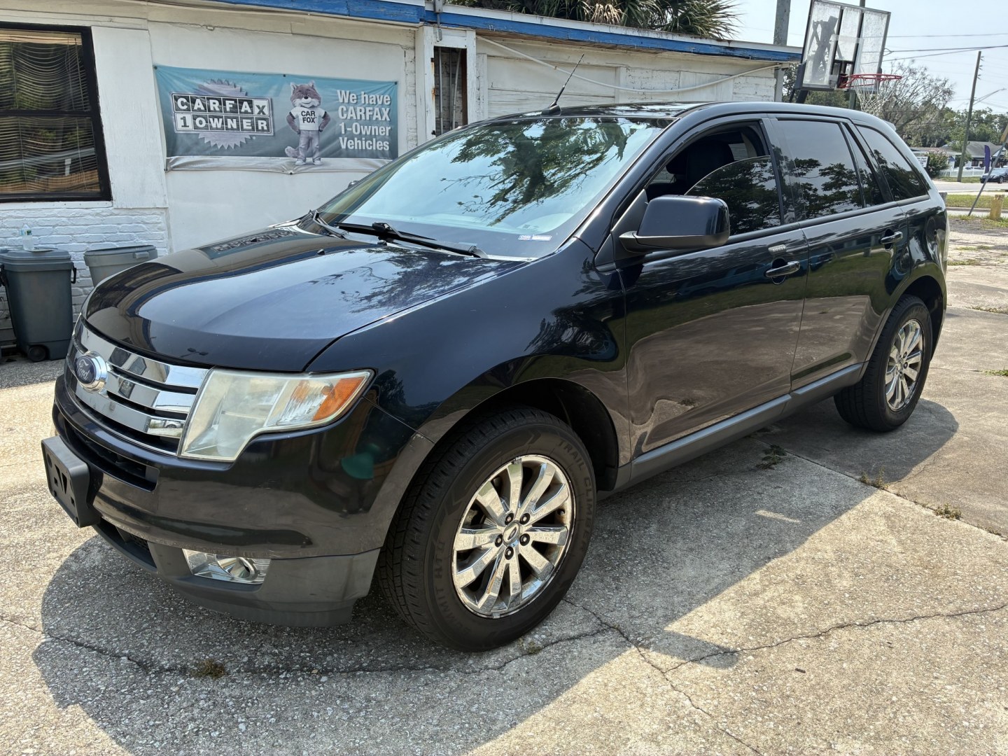 2010 Ford Edge SEL AWD (2FMDK4JC0AB) with an 3.5L V6 DOHC 24V engine, 6A transmission, located at 1758 Cassat Ave., Jacksonville, FL, 32210, (904) 384-2799, 30.286720, -81.730652 - CASH SPECIAL!!!!! 2010 FORD EDGE SEL AWD MODEL LOW 164,443 MILES ONLY $4111.00 PLUS TAX TAG AND TITLE!!!!! THIS ONE IS EXTRA CLEAN AND RUNS GREAT LEATHER ALLOYS DUAL EXHAUST ICE-COLD AIR-CONDITIONING WELL MAINTAINED YOU WON'T BE DISSAPOINTED CALL ROB TODAY @ 904-384-2799- Photo#1